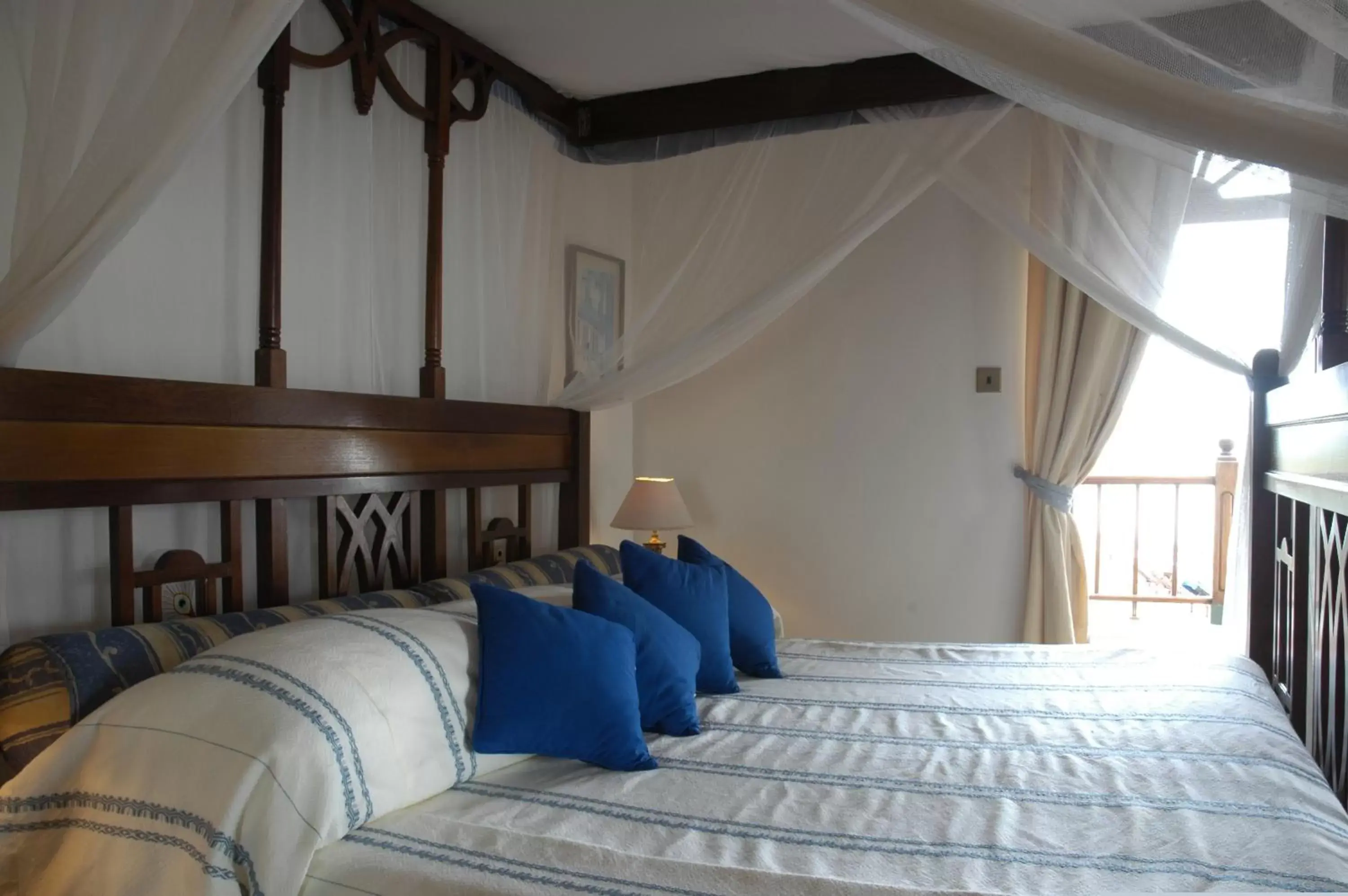 Day, Bed in Zanzibar Serena Hotel Day, Bed in Zanzibar Serena Hotel