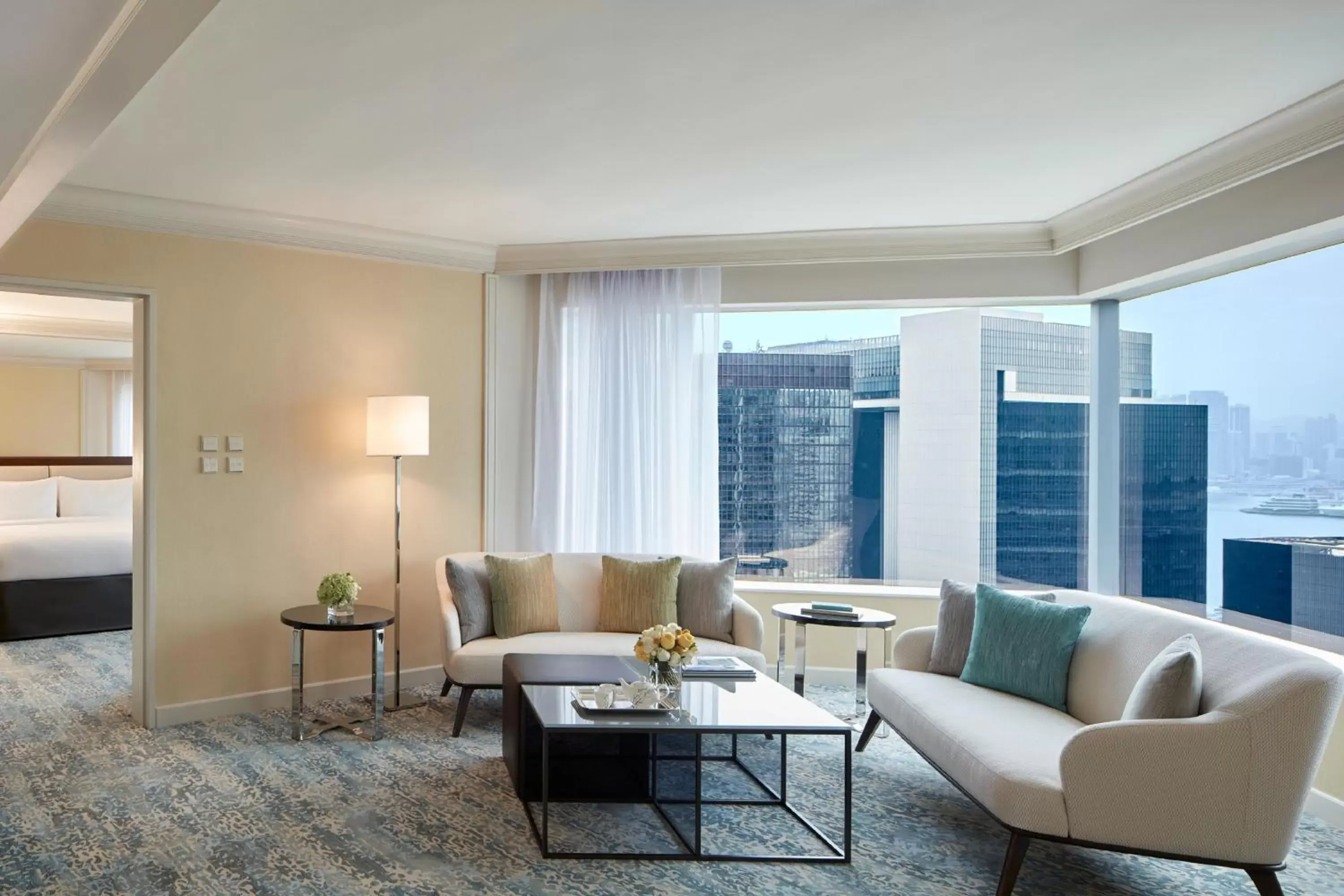 Living room, Seating Area in JW Marriott Hotel Hong Kong