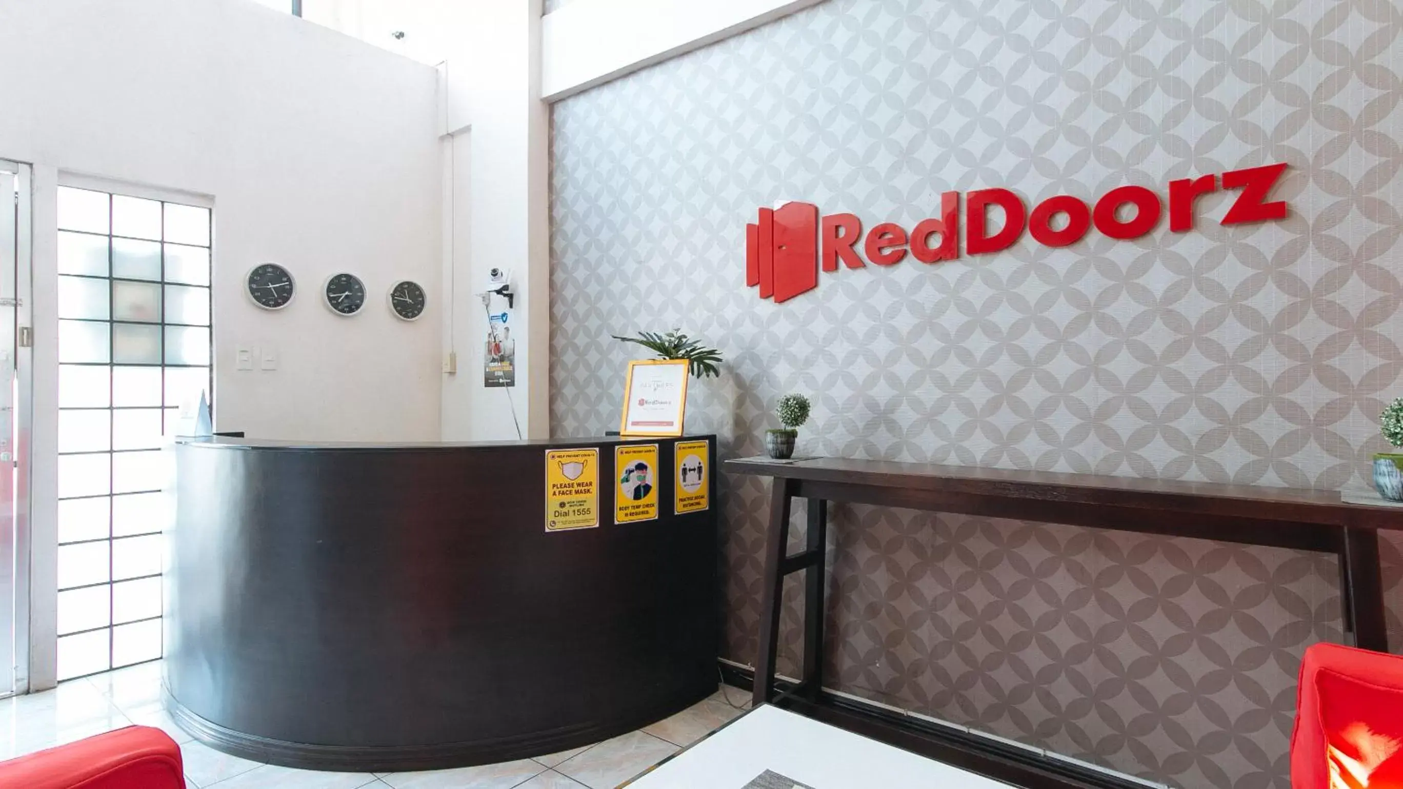 Lobby or reception, Lobby/Reception in RedDoorz at KM 50 Aguinaldo Highway Tagaytay - Vaccinated Staff