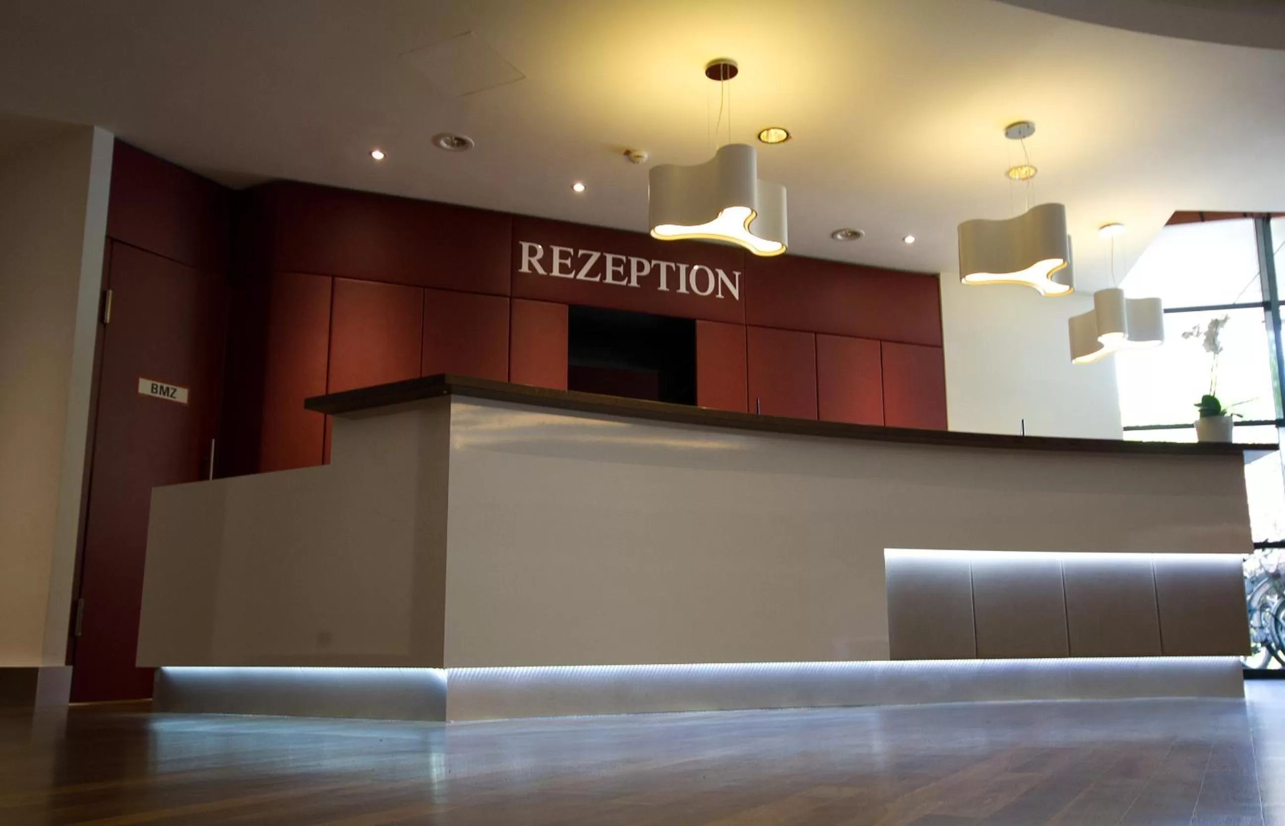 Lobby or reception in Steigenberger Dortmund