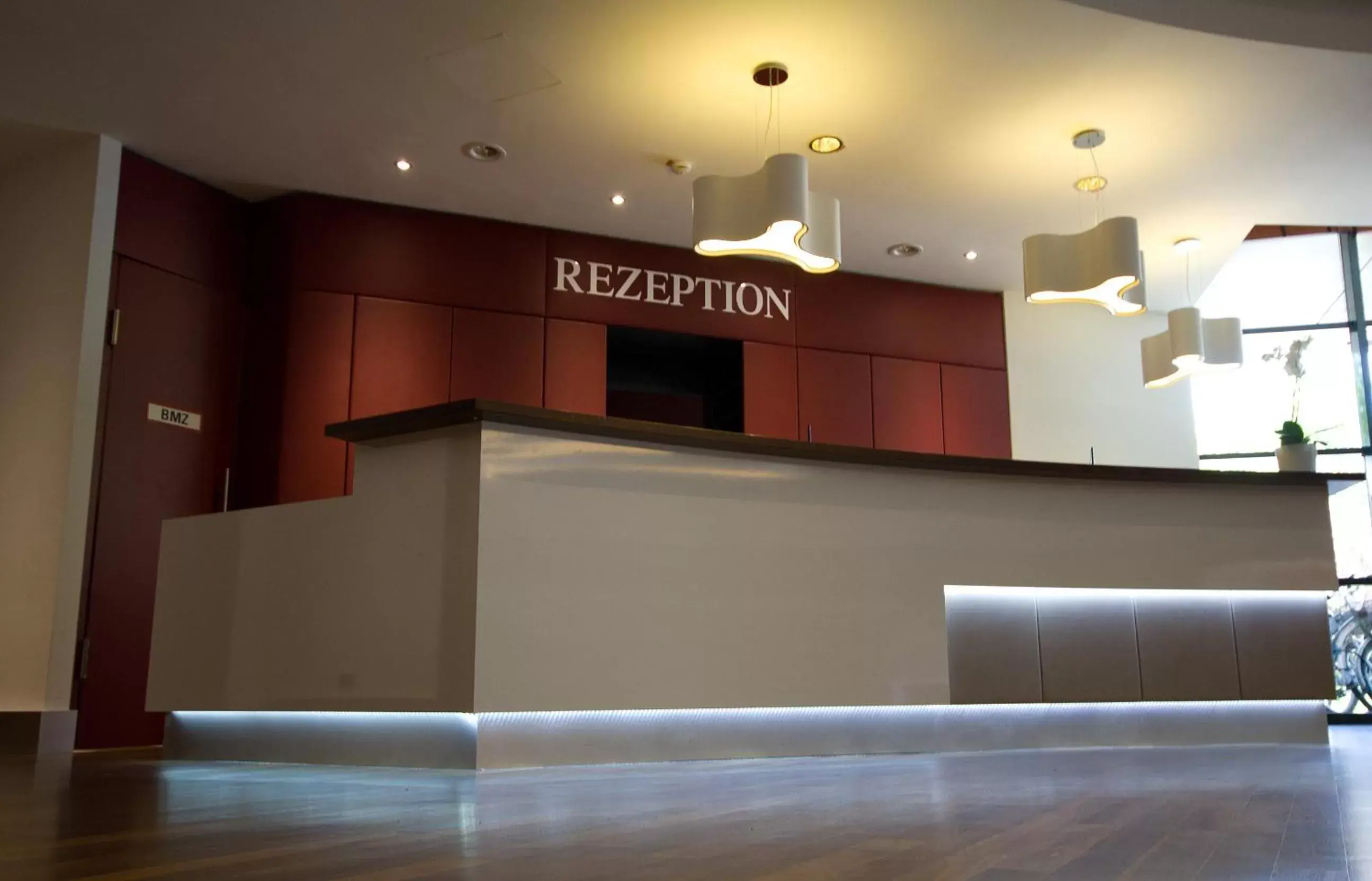 Lobby or reception in Steigenberger Dortmund Lobby or reception in Steigenberger Dortmund