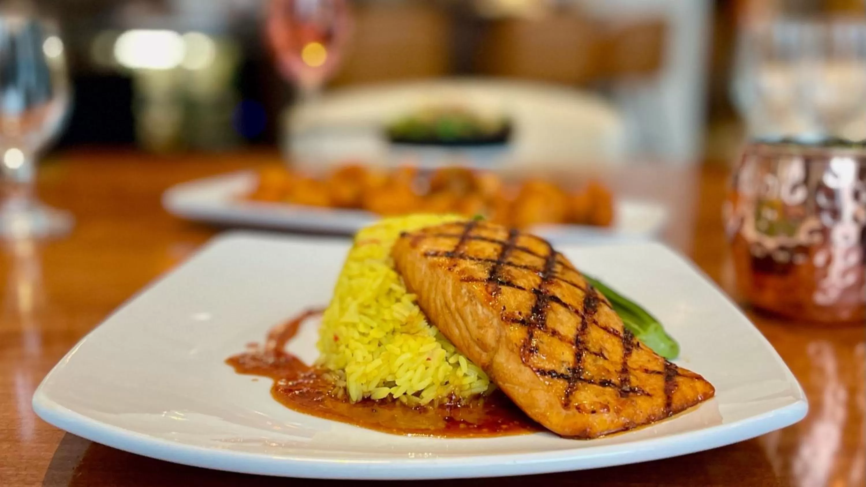 Restaurant/places to eat in Crowne Plaza Cleveland at Playhouse Square by IHG