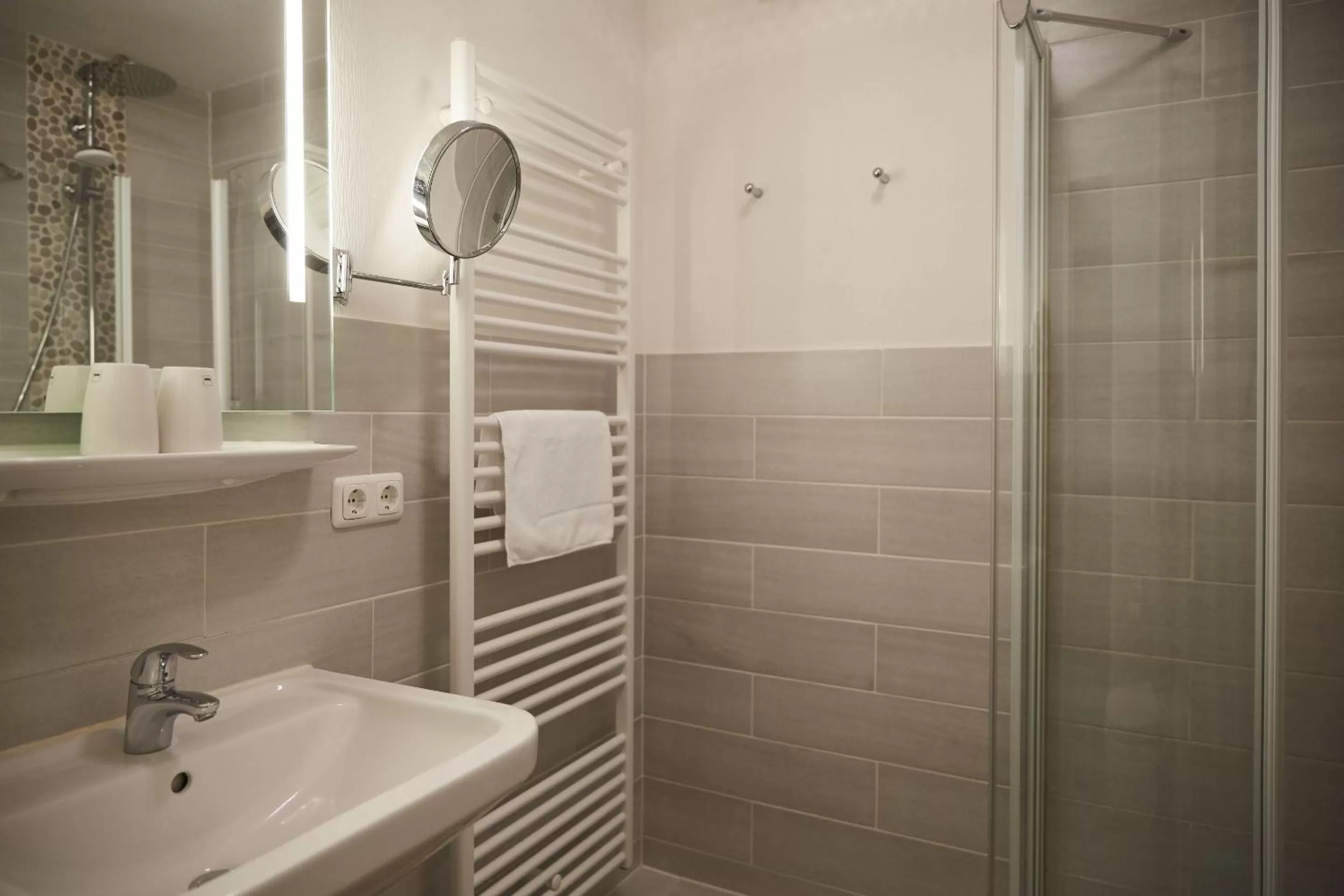 Bathroom in Bernstein-Hotel Bootshaus