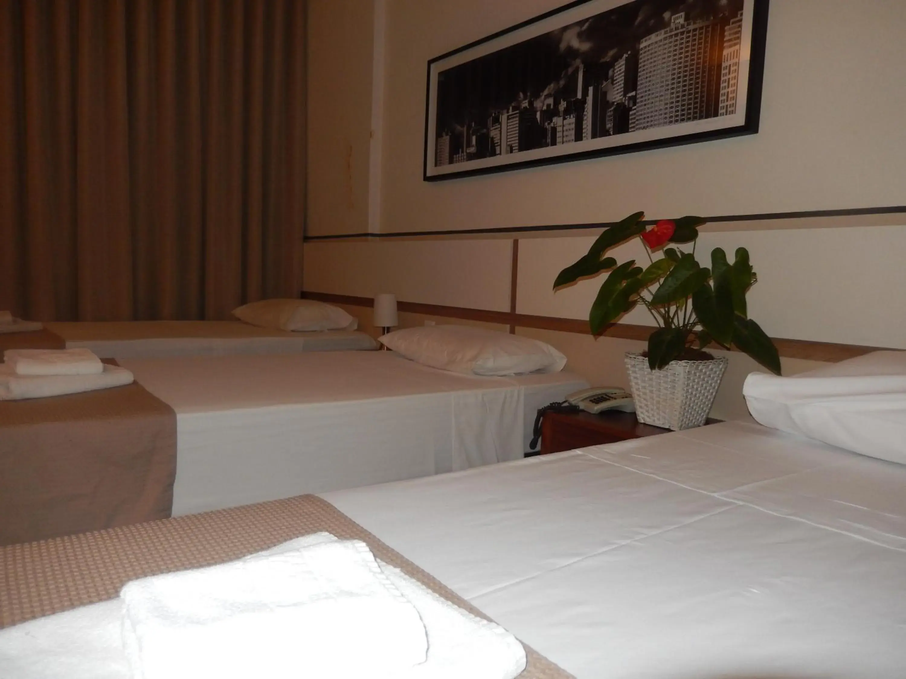 Bed in Hotel Metropole