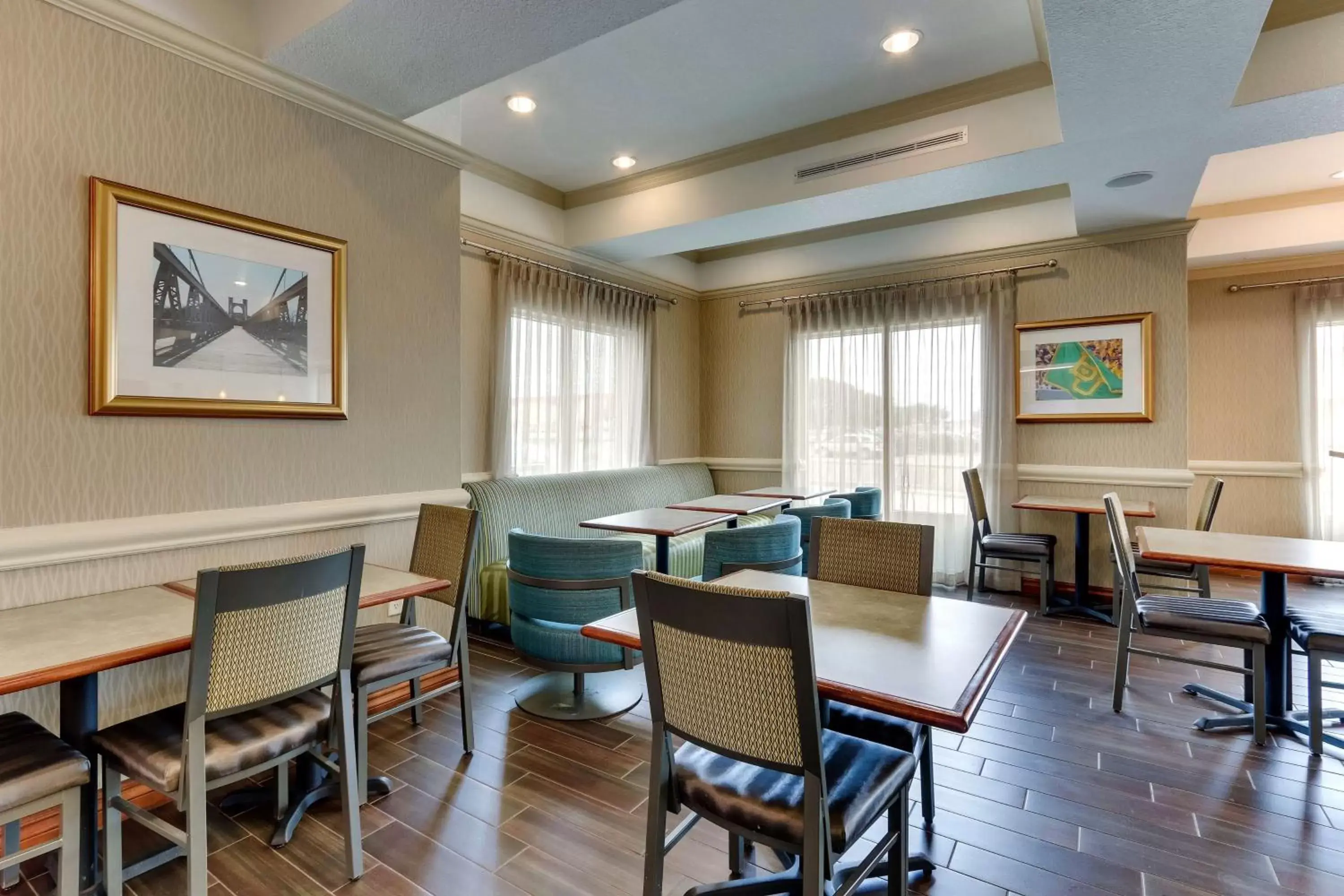 Restaurant/Places to Eat in Best Western Plus Woodway Waco South Inn & Suites