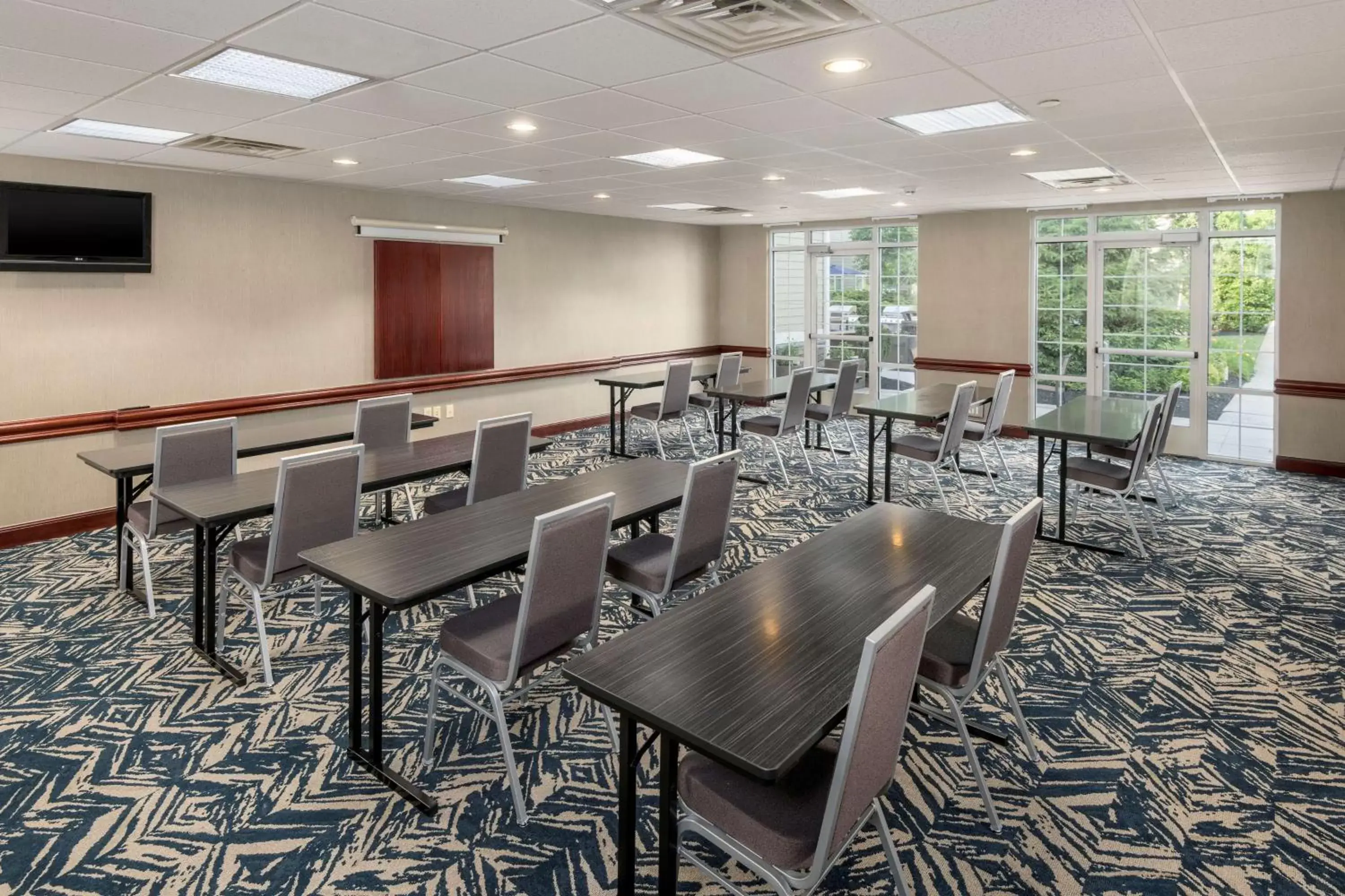 Meeting/conference room in Homewood Suites by Hilton Mount Laurel