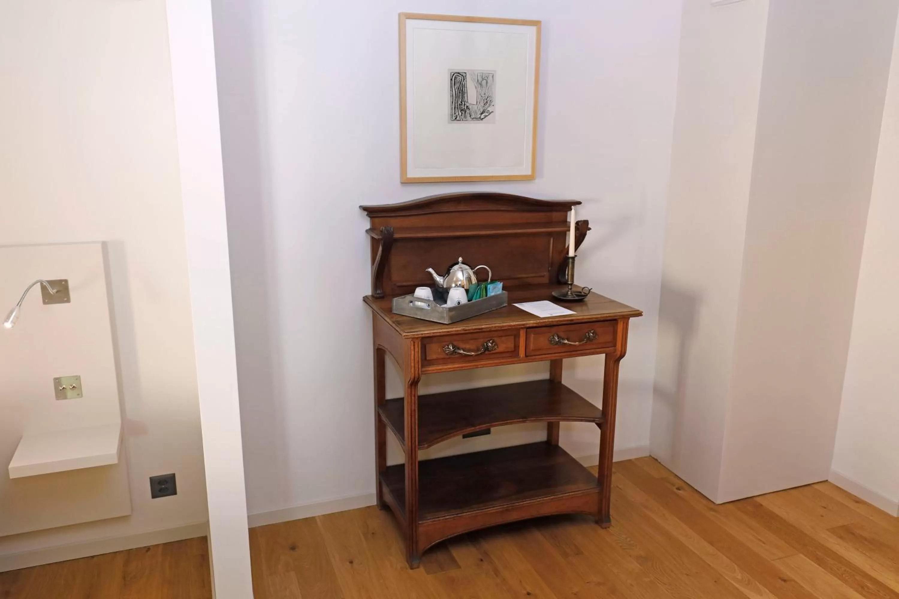Bedroom in Fleur de Lis