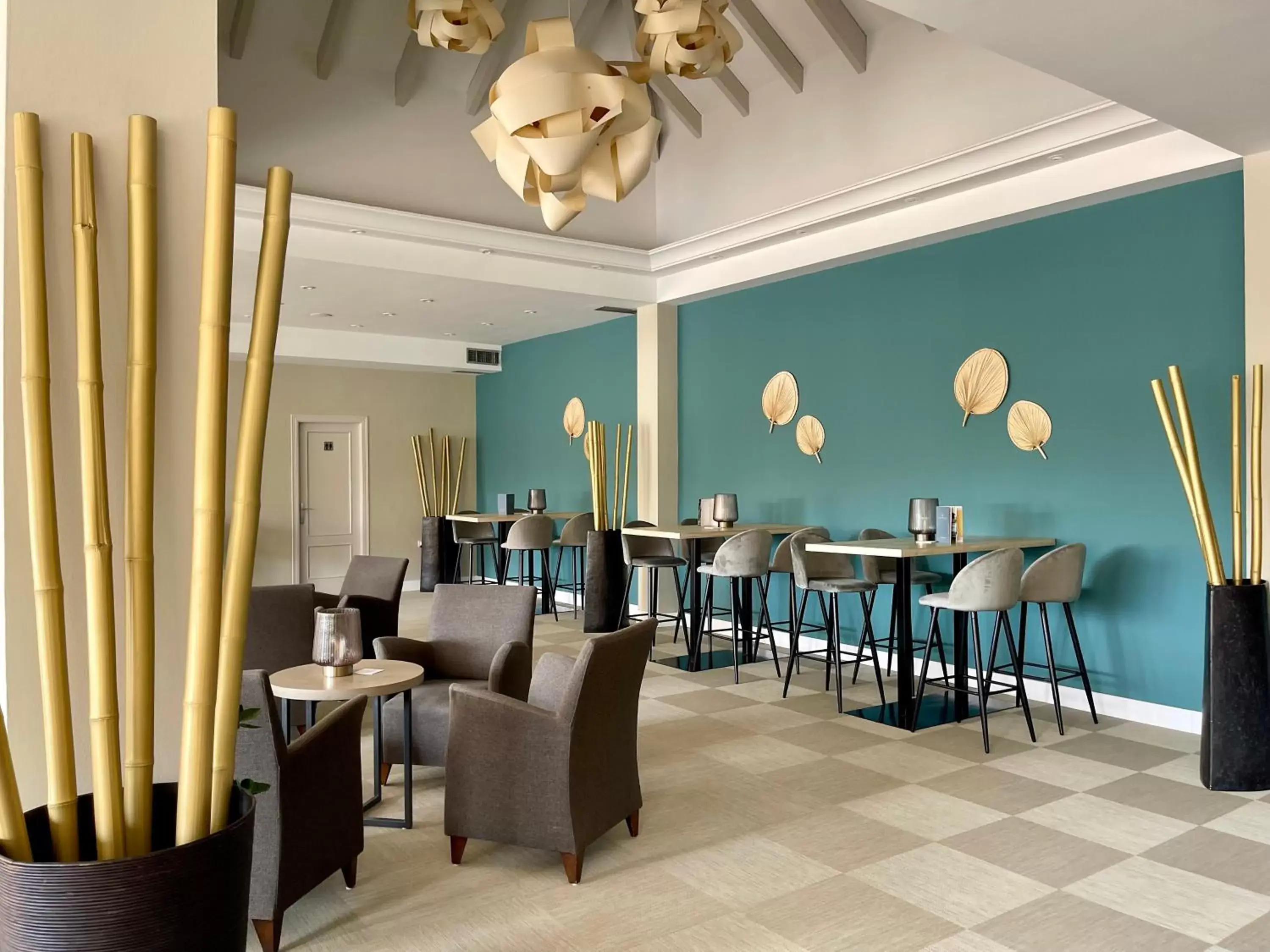 Restaurant/Places to Eat in Wyndham Grand Residences Costa del Sol