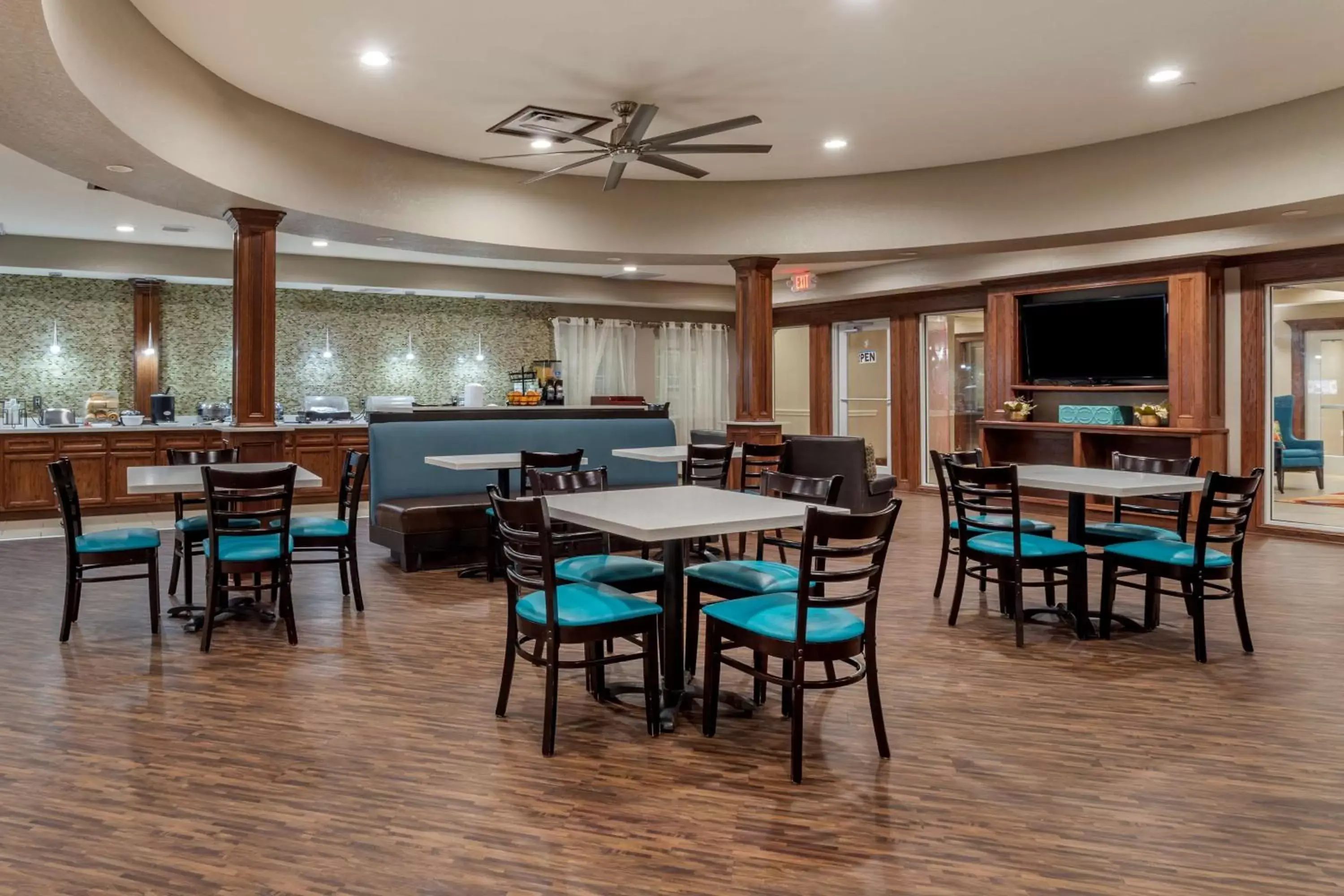 Breakfast, Restaurant/Places to Eat in Best Western Plus Galveston Suites