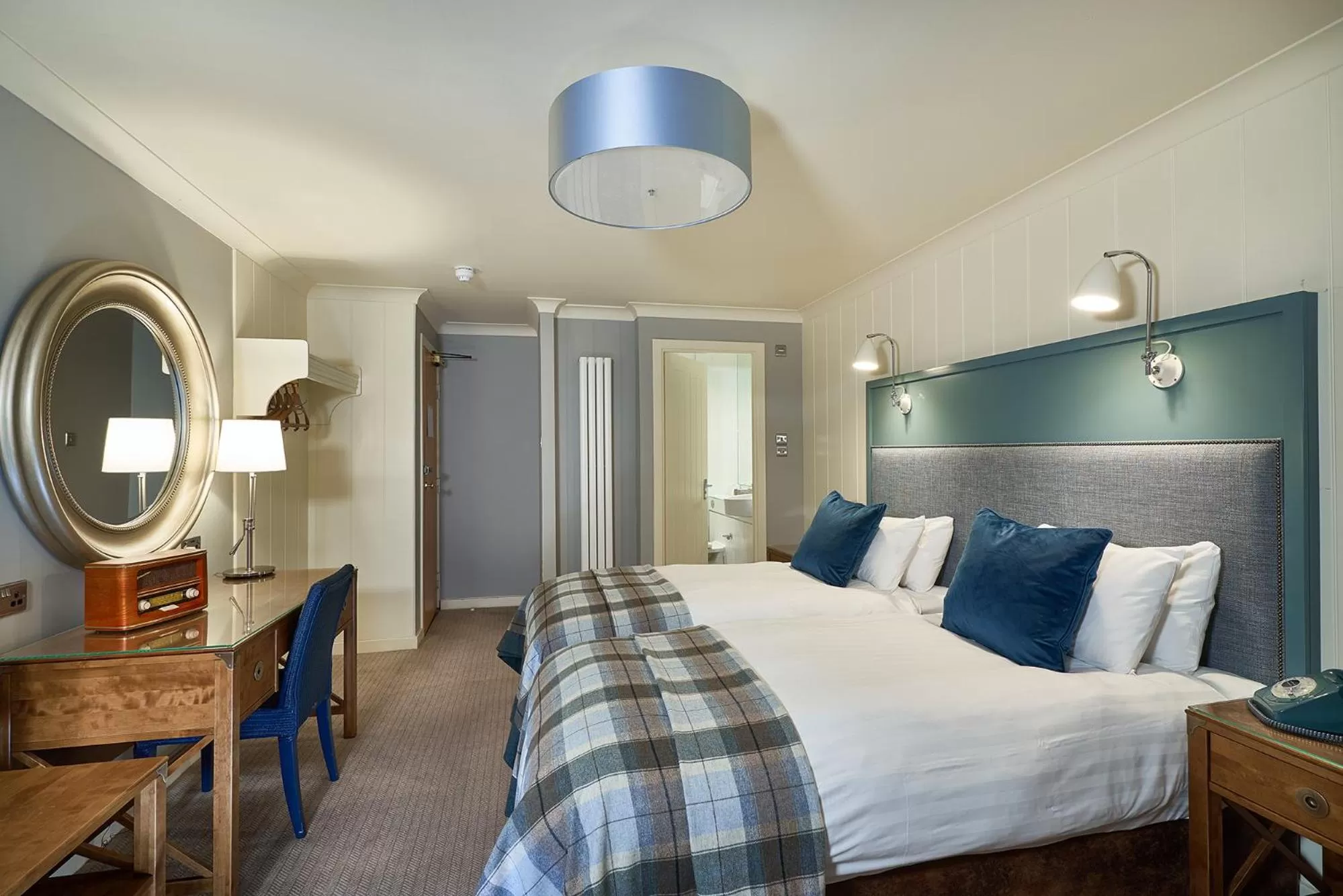 Photo of the whole room, Bed in Oban Bay Hotel