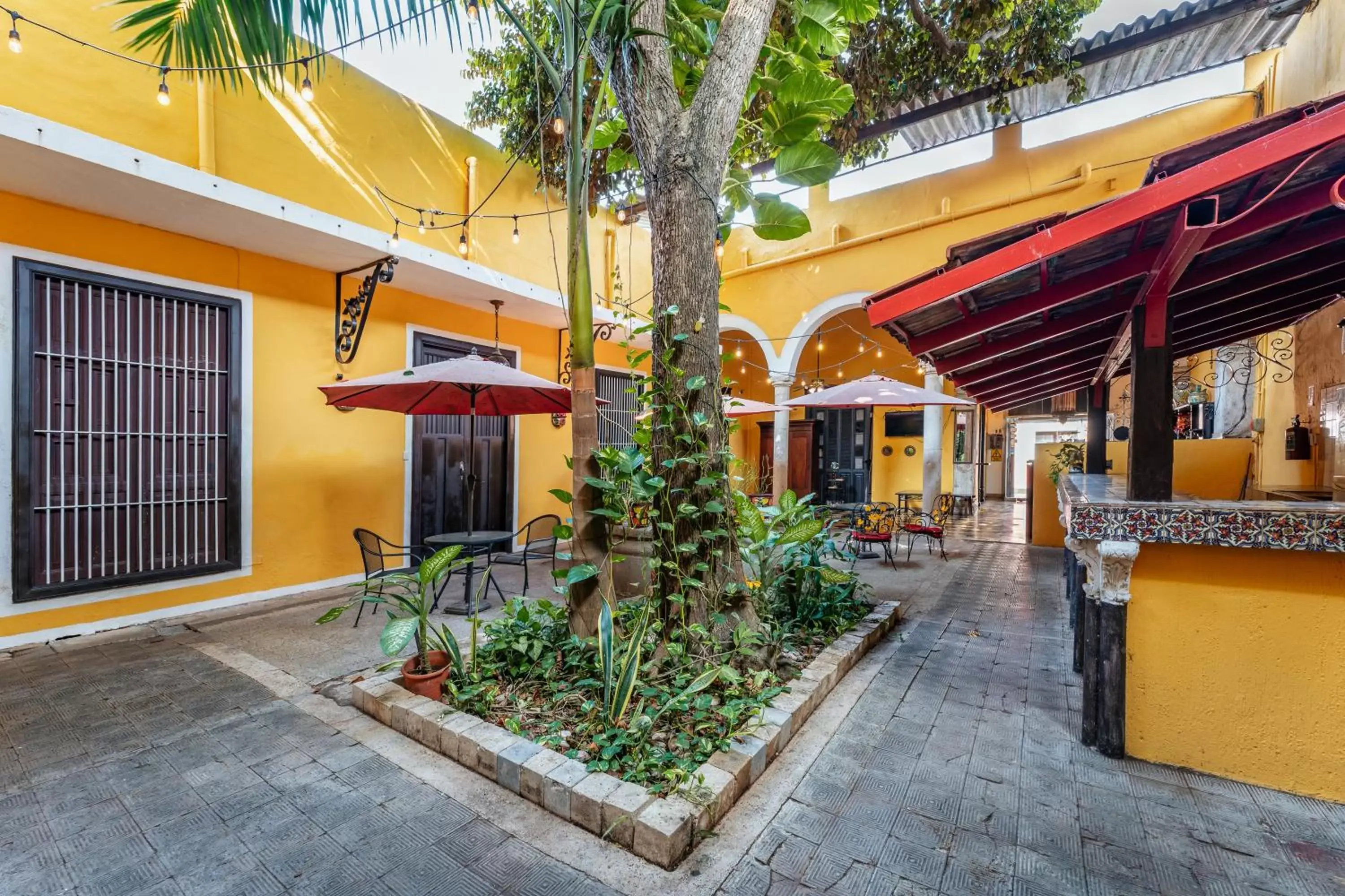 Patio in Hotel Santiago