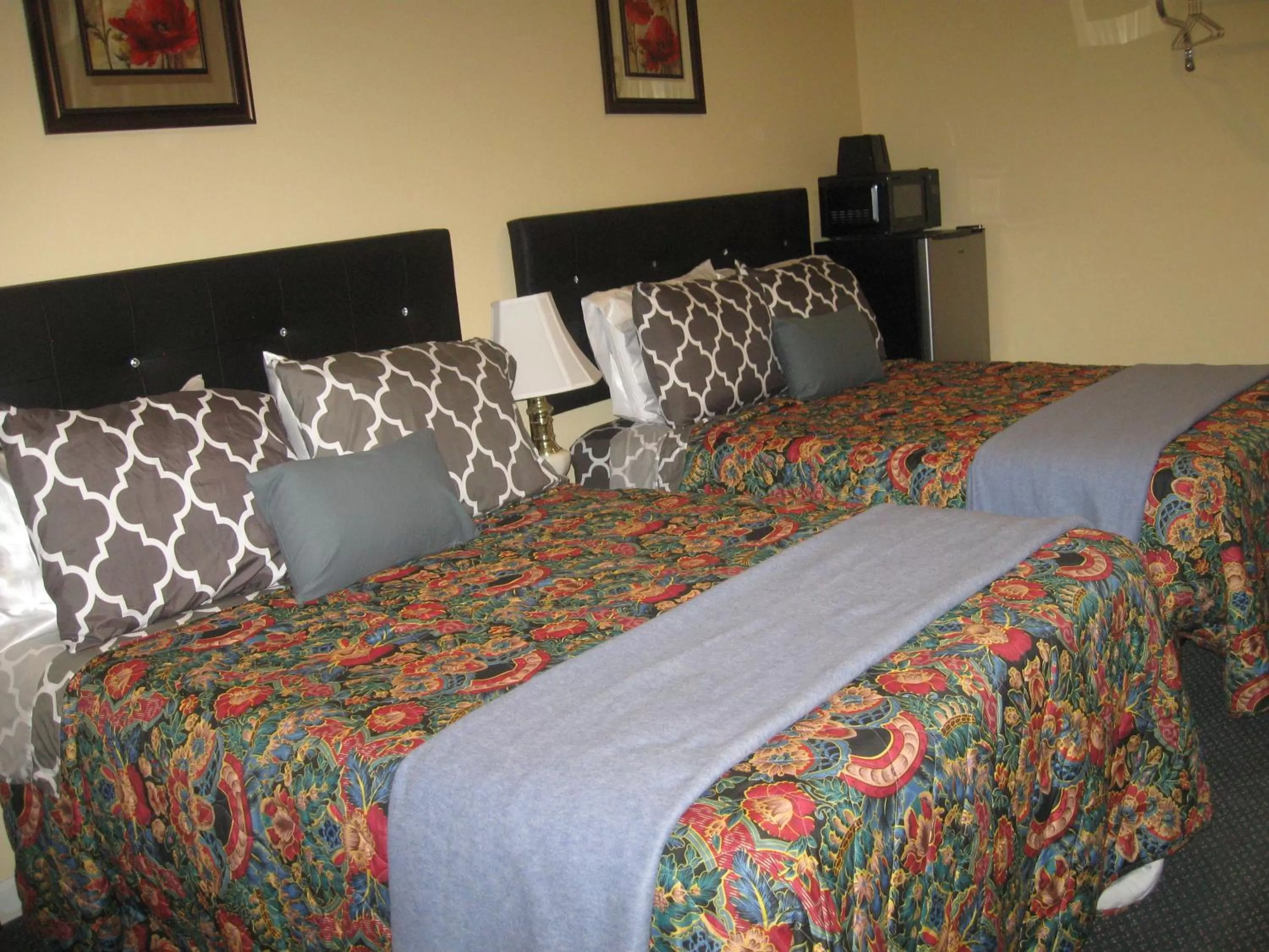 Bed in Western Motel