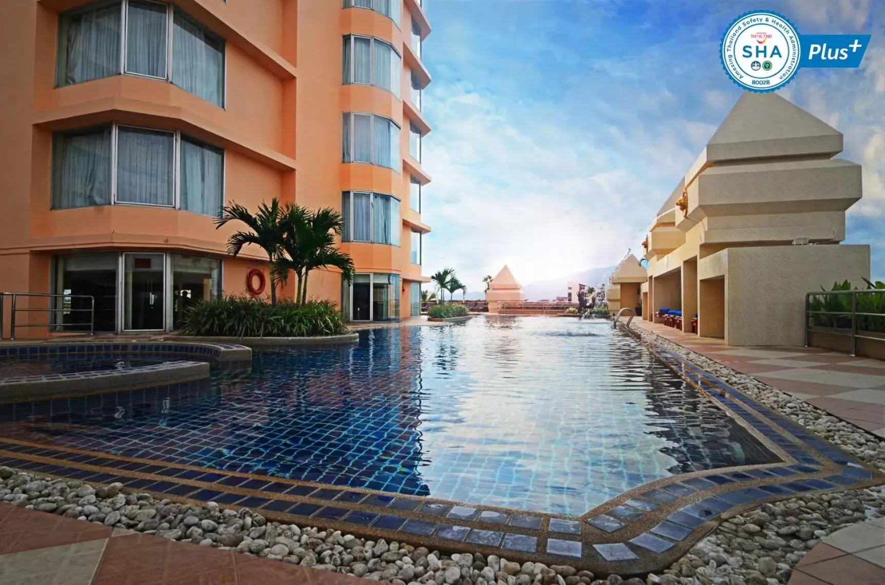 Property building, Swimming Pool in Duangtawan Hotel Chiang Mai -SHA Extra Plus