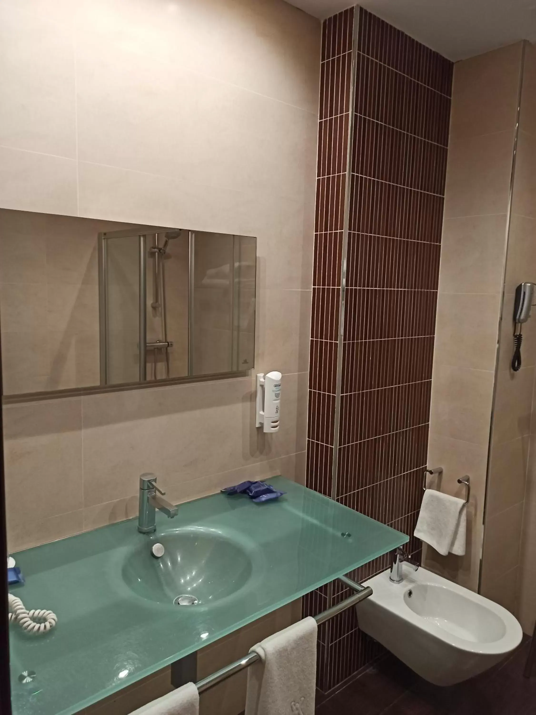 Bathroom in ARVA Spa París