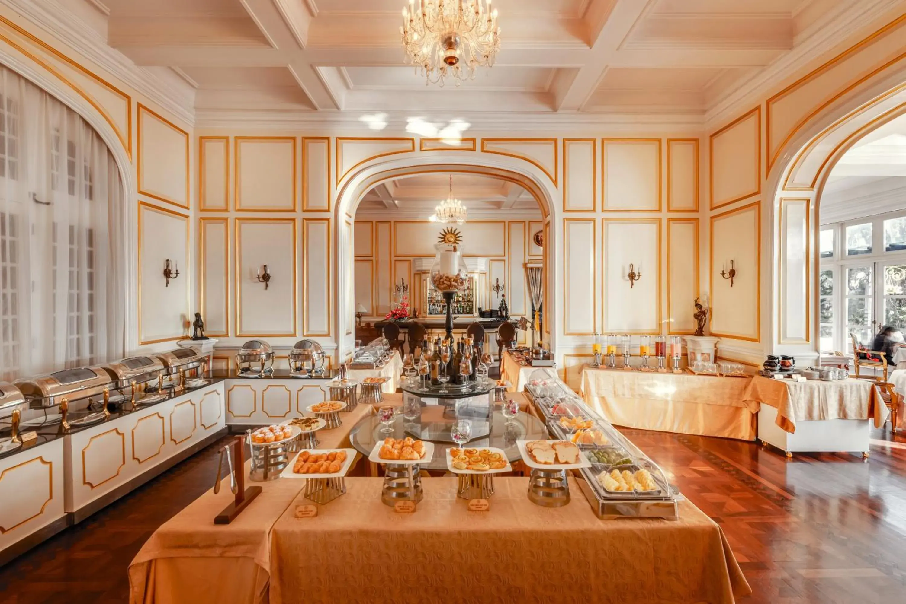 Buffet breakfast, Restaurant/Places to Eat in Dalat Palace Heritage Hotel