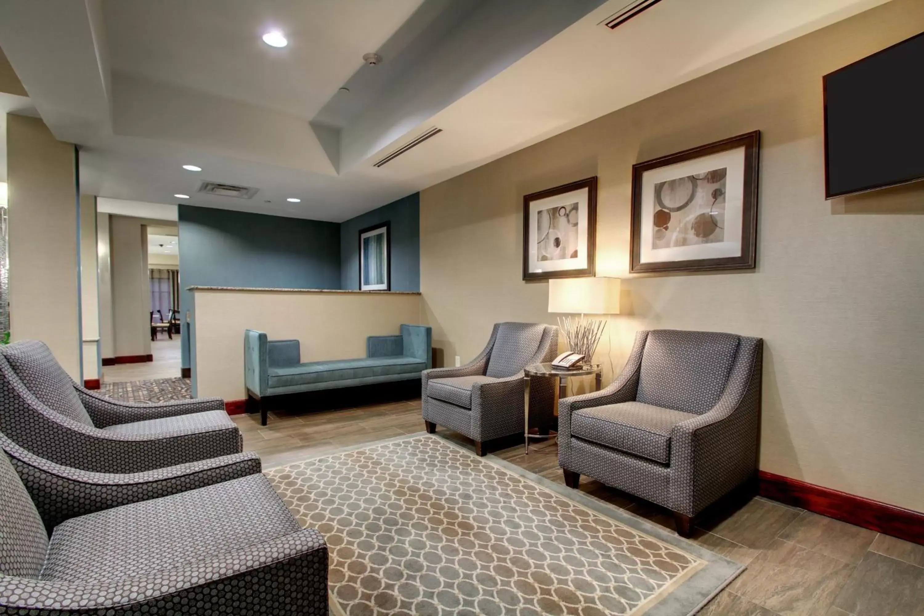 Property building, Seating Area in Holiday Inn Express Natchez South West, an IHG Hotel