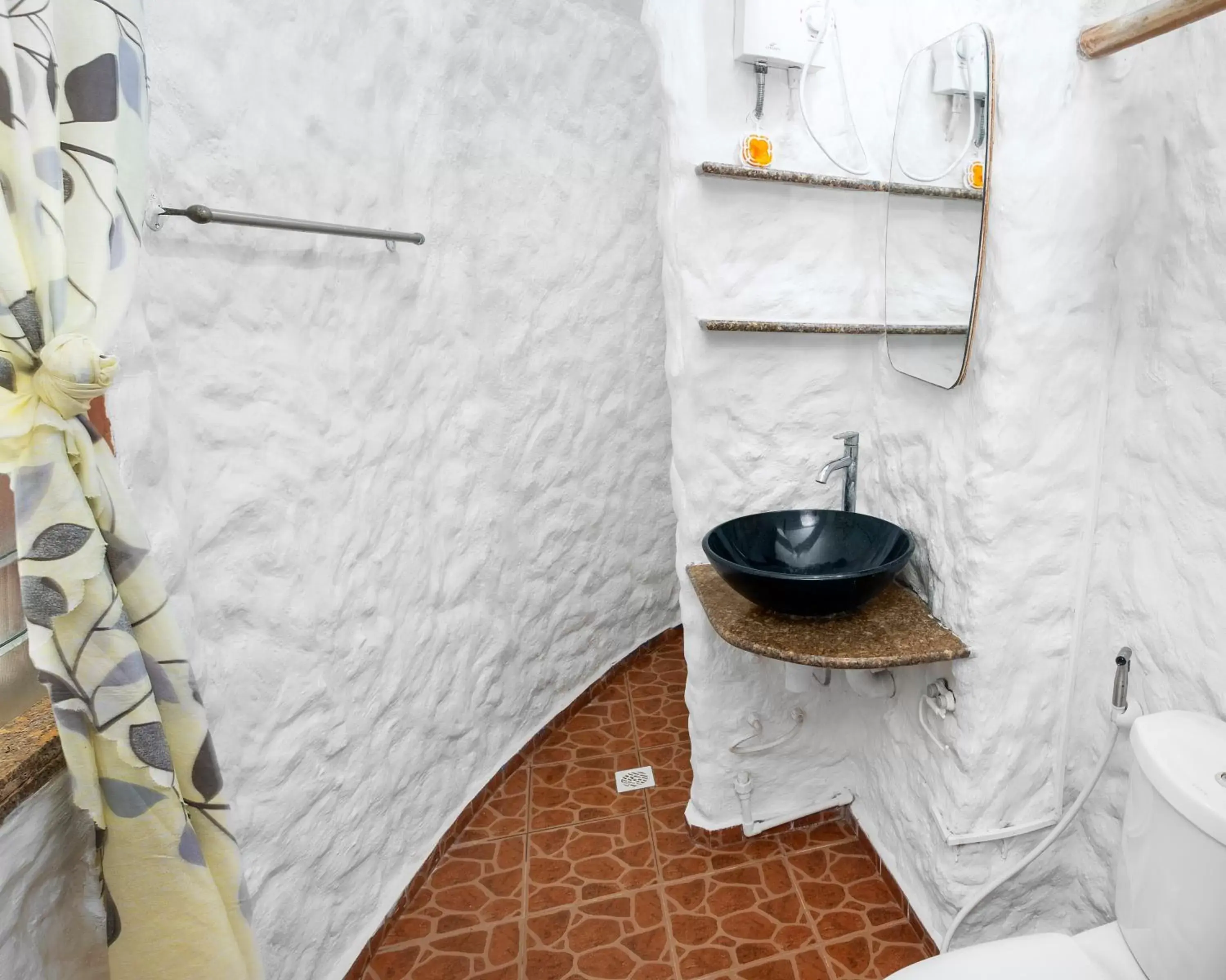 Bathroom in Panglao Chocolate Hills Resort
