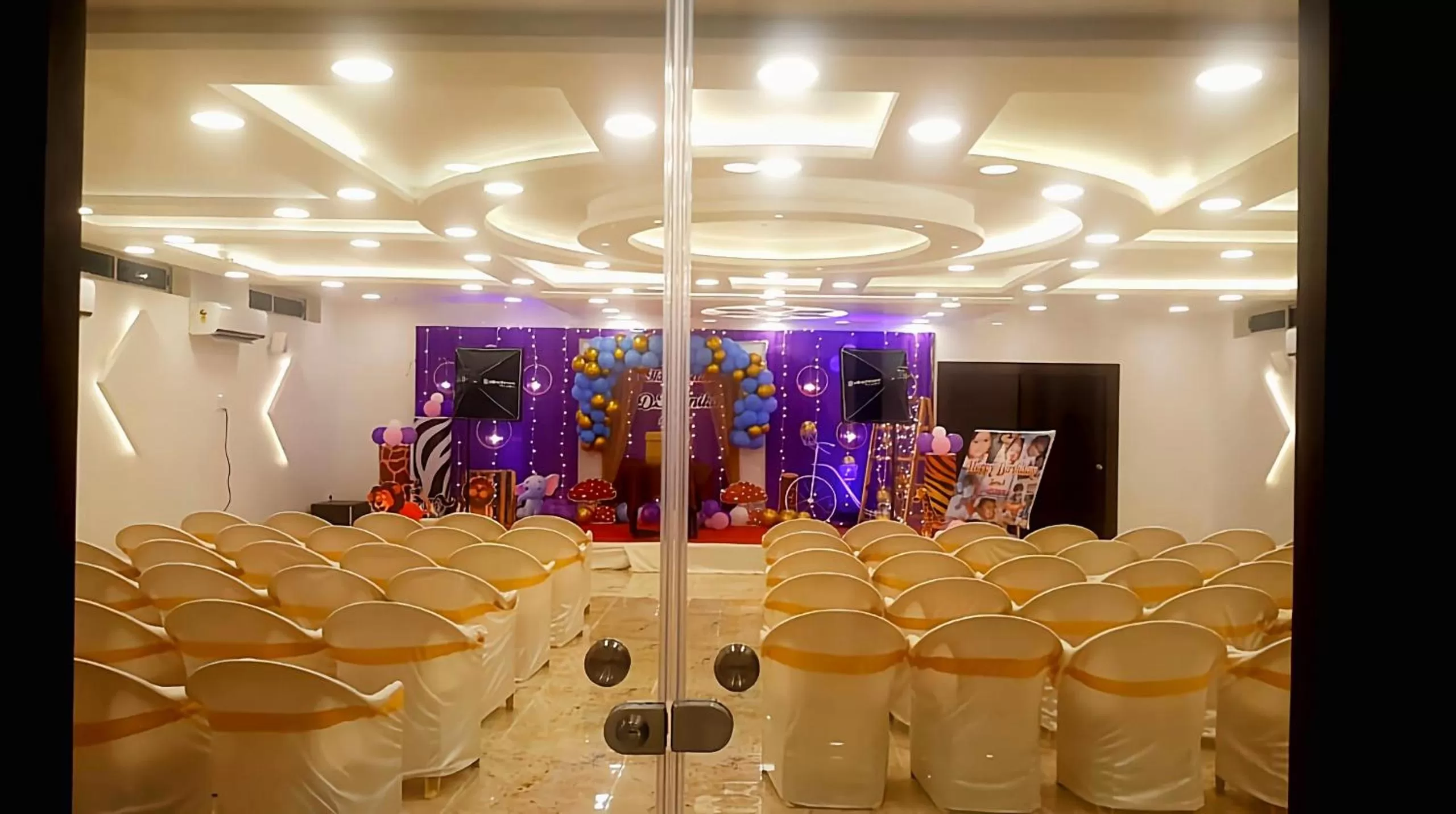 Banquet Facilities in Hotel RK - Temple Stay