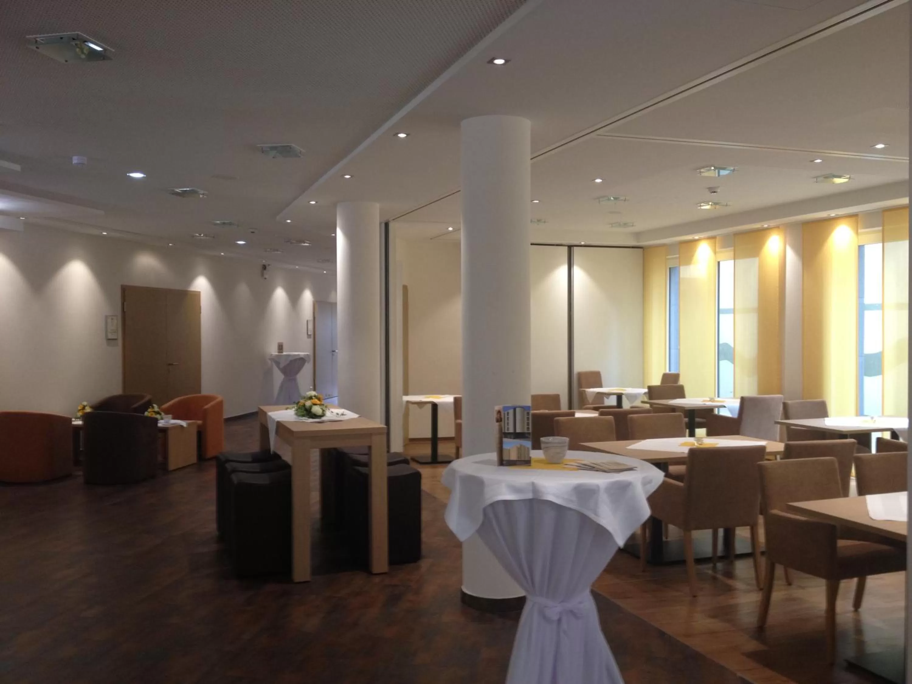 Lobby or reception in Ardey Hotel