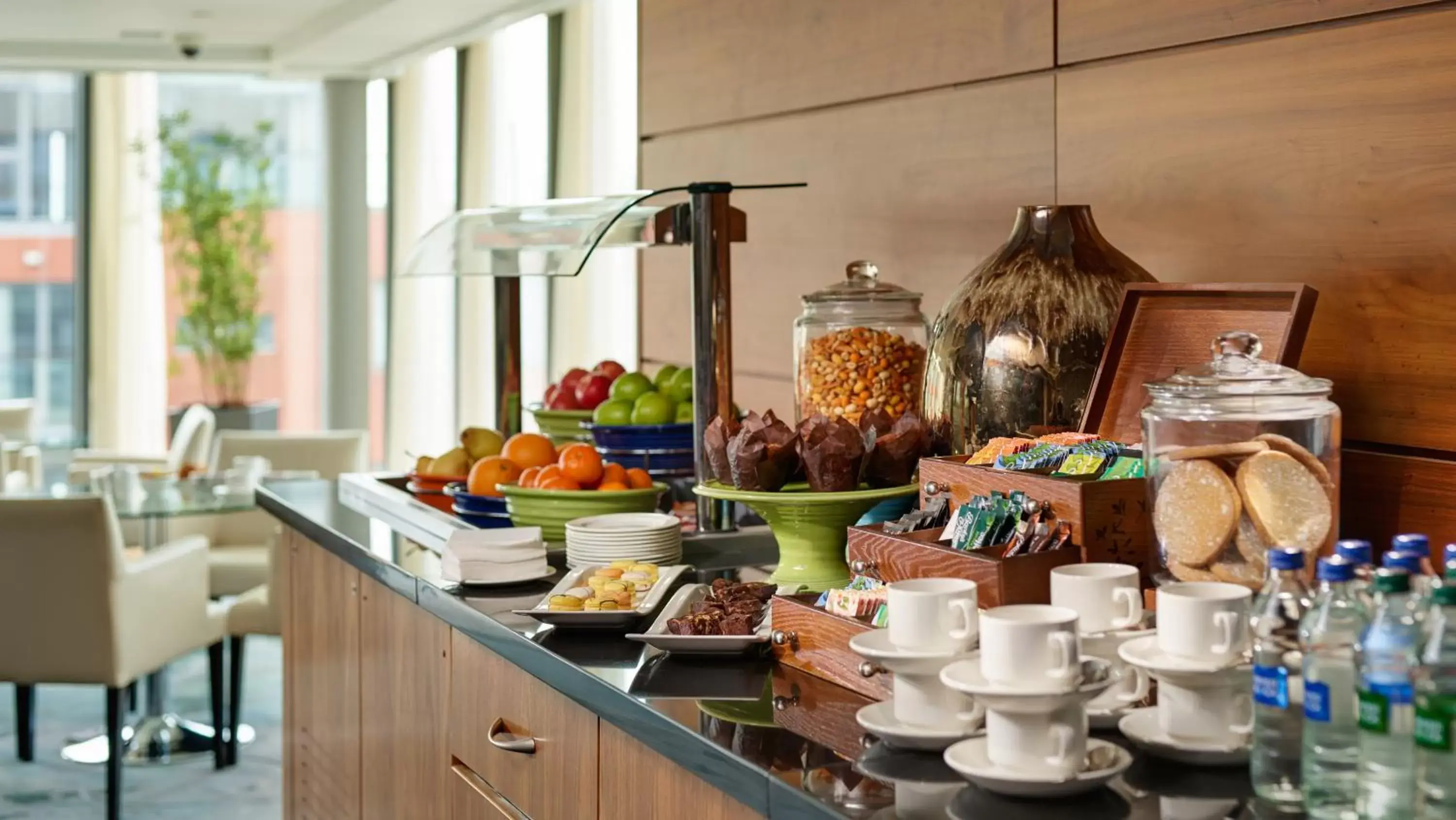 Coffee/tea facilities in Limerick Strand Hotel