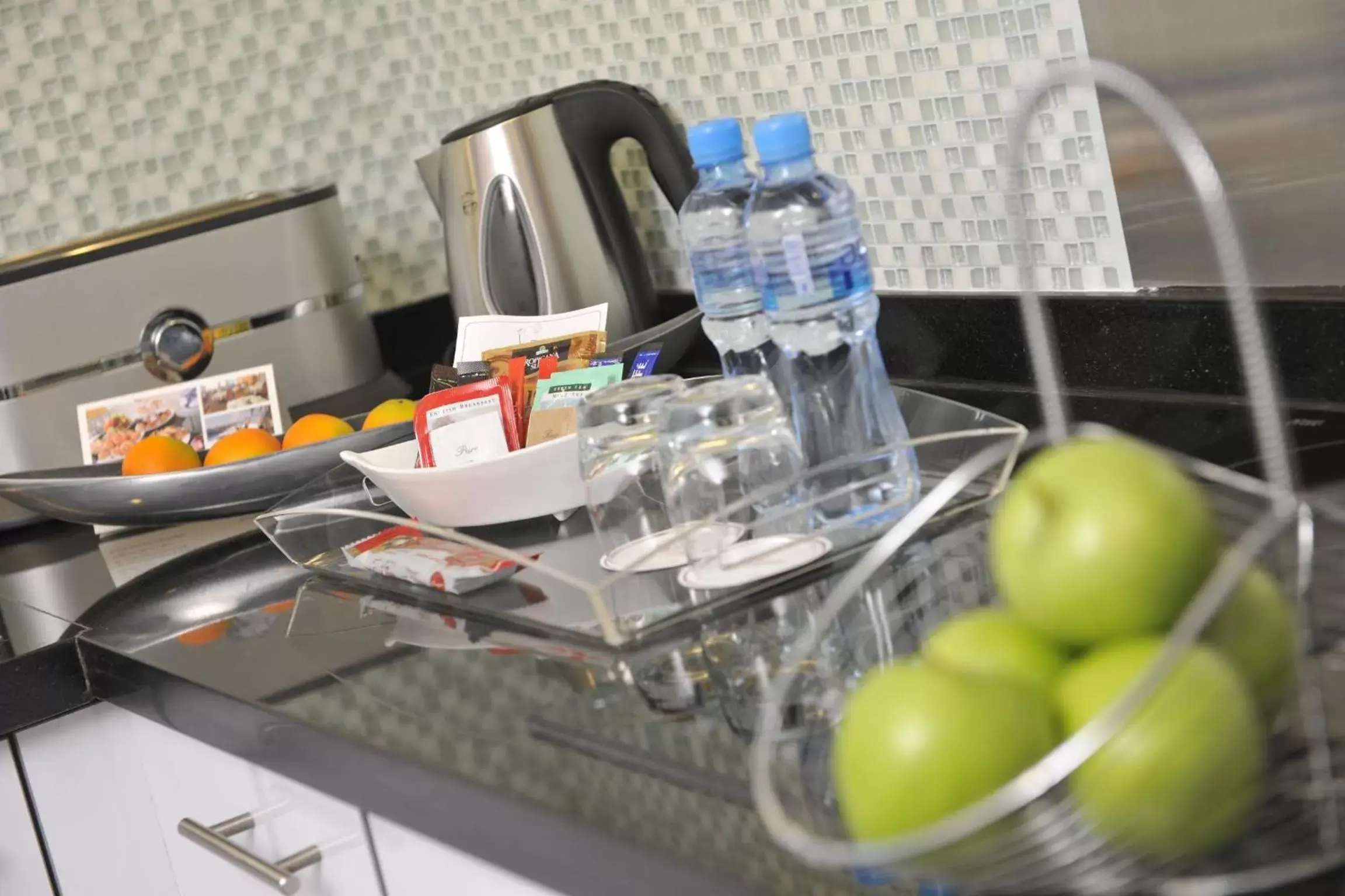 Kitchen or kitchenette in Fraser Suites Seef Bahrain