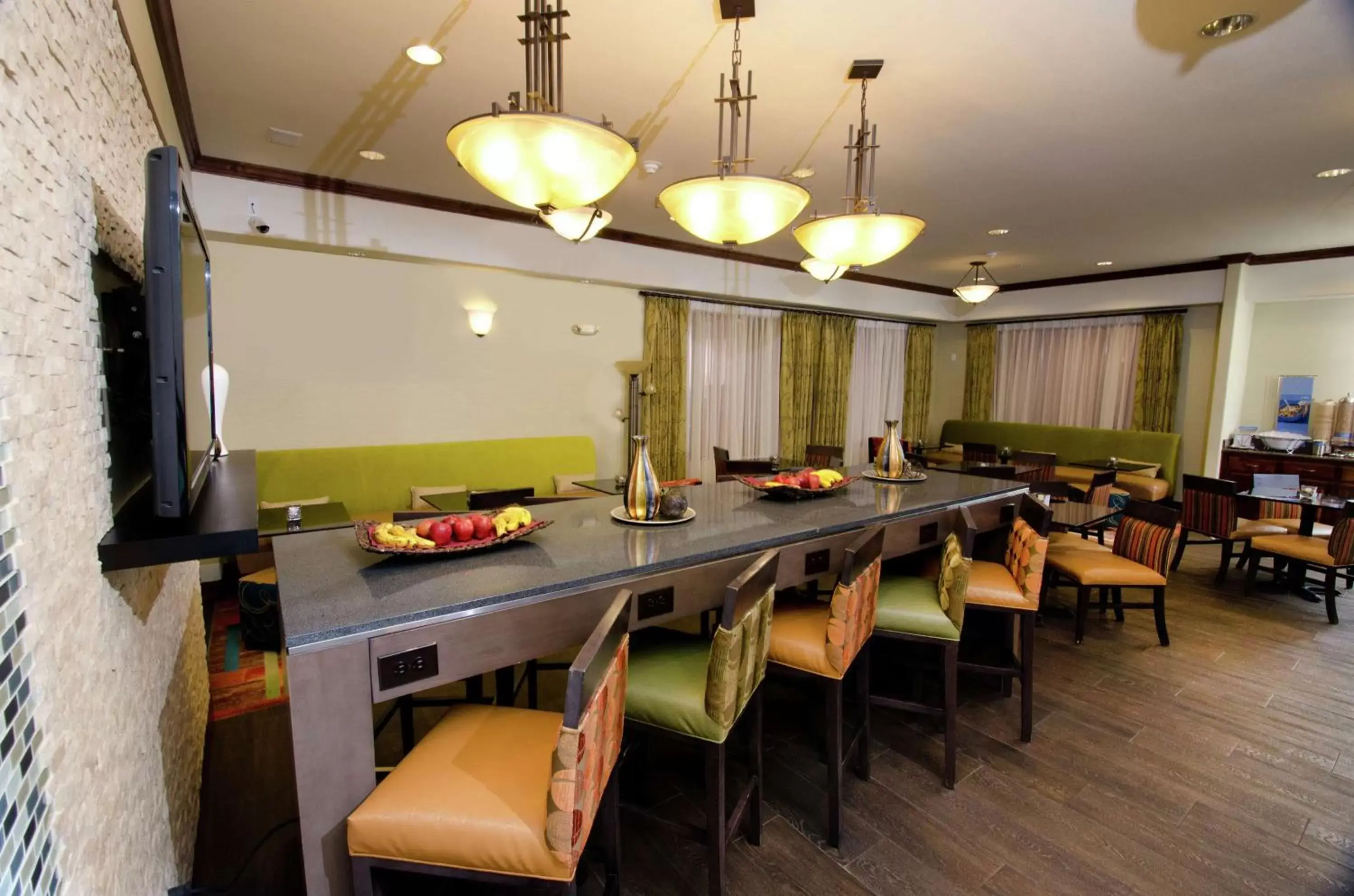 Dining area, Restaurant/Places to Eat in Hampton Inn & Suites Gallup