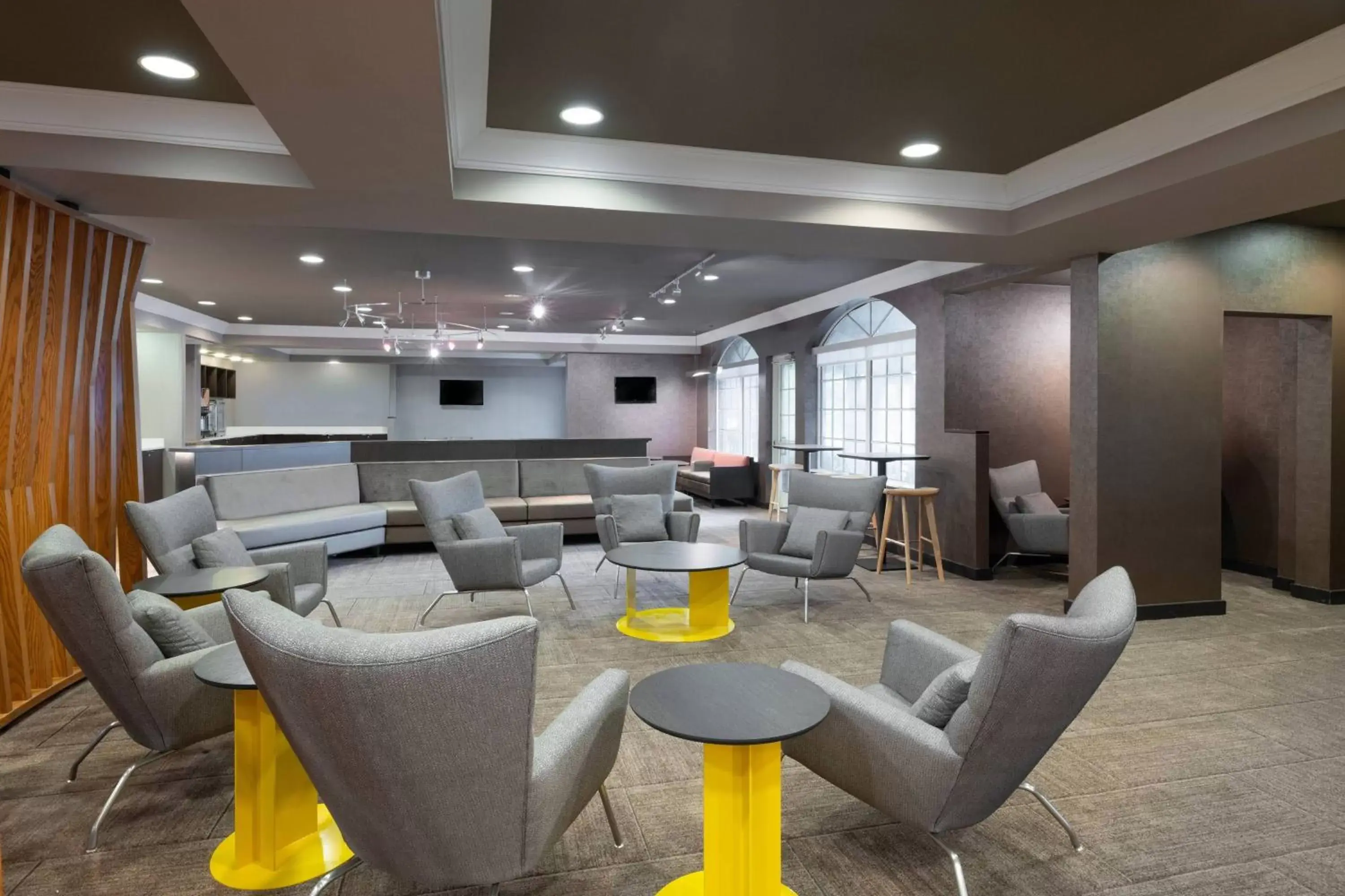Lobby or reception, Lounge/Bar in SpringHill Suites by Marriott Williamsburg