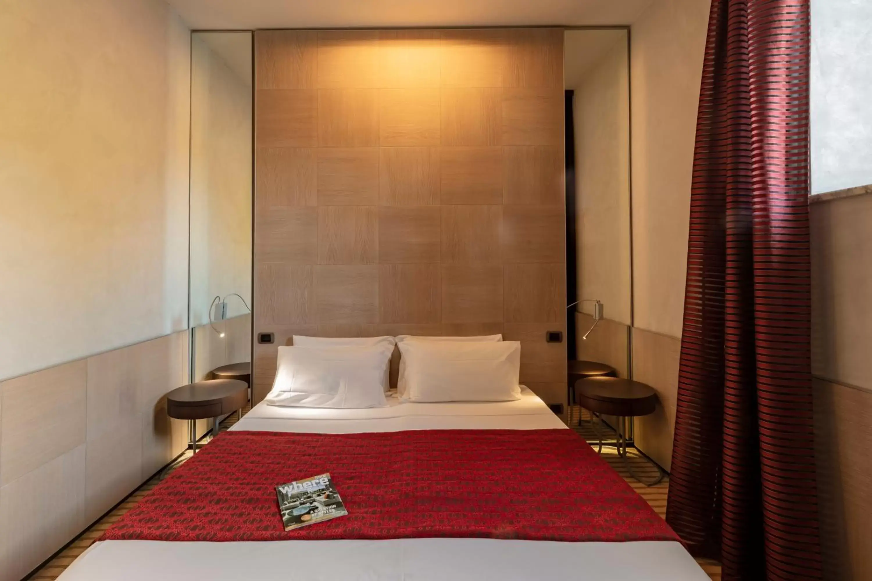 Bed in Kolbe Hotel Rome