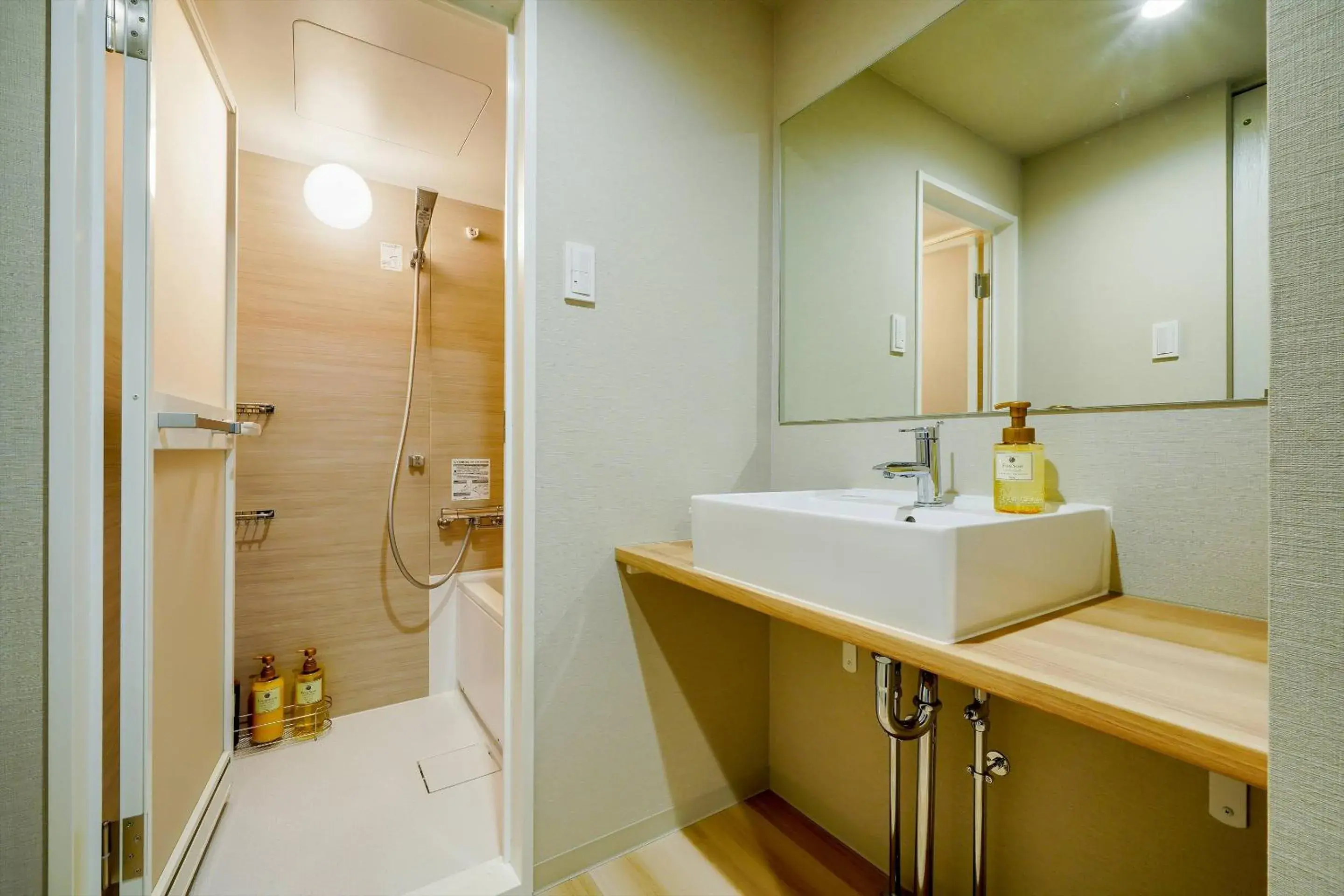 Bathroom in RESI STAY cotorune KYOTO