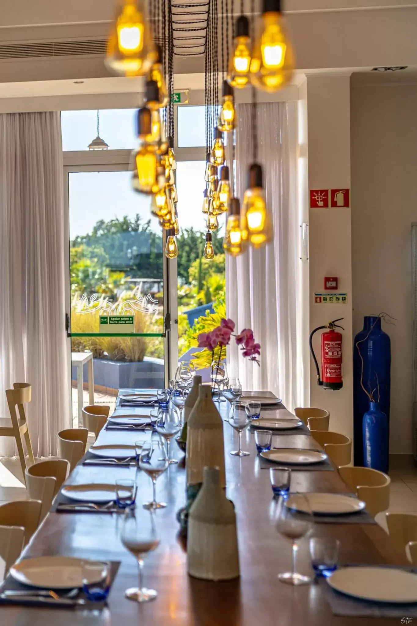 Restaurant/Places to Eat in Aldeia Azul Resort