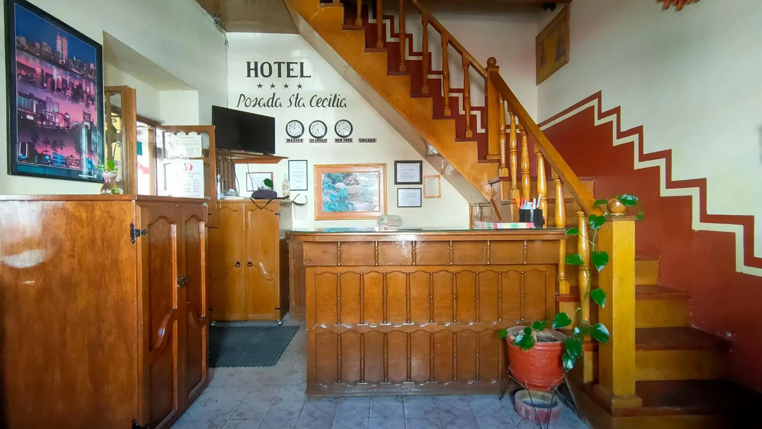 Lobby or reception, Lobby/Reception in OYO Posada Santa Cecilia, Jerez Zacatecas