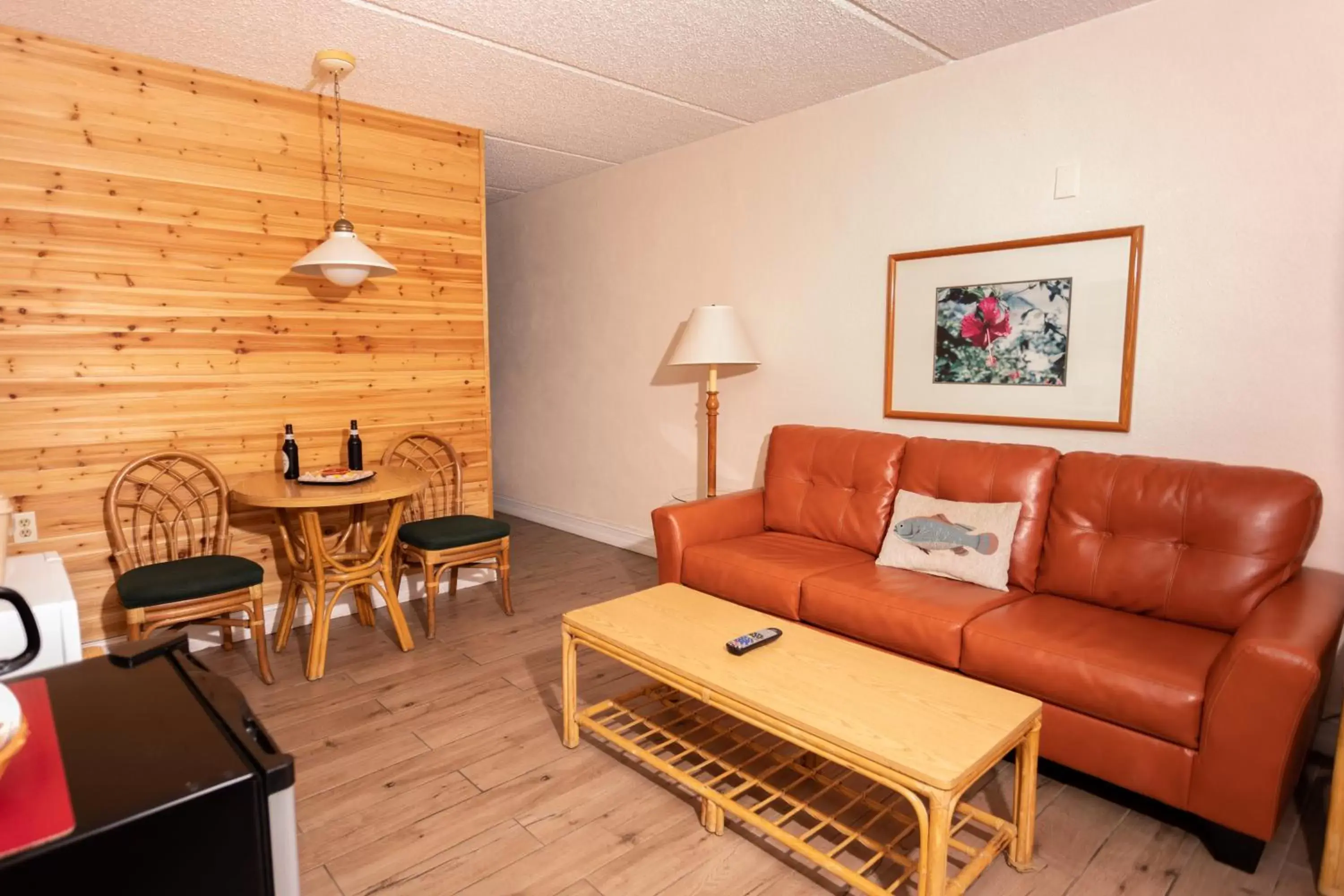 Living room, Seating Area in Steinhatchee River Inn and Marina