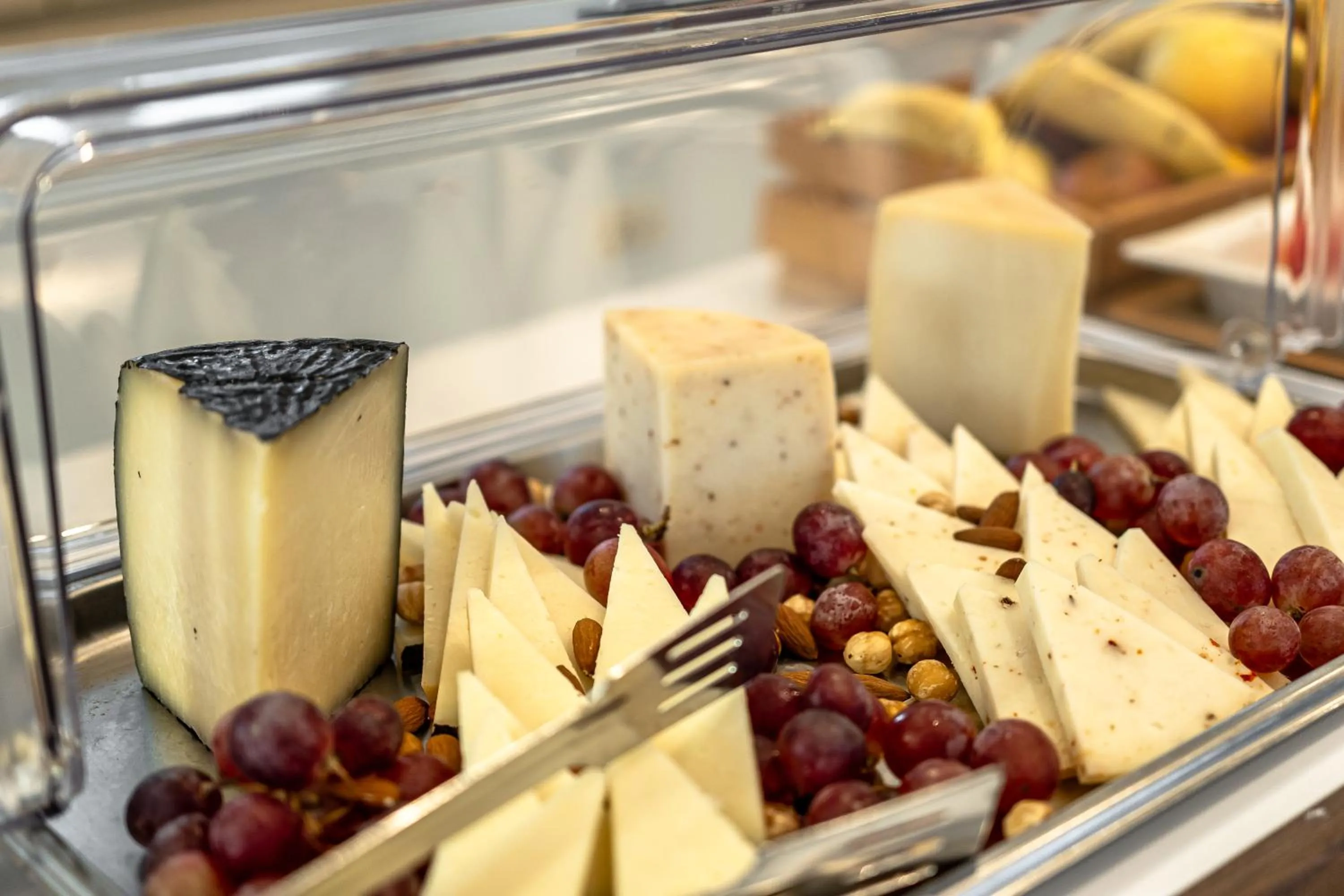 Buffet breakfast in Naxos Resort Beach Hotel