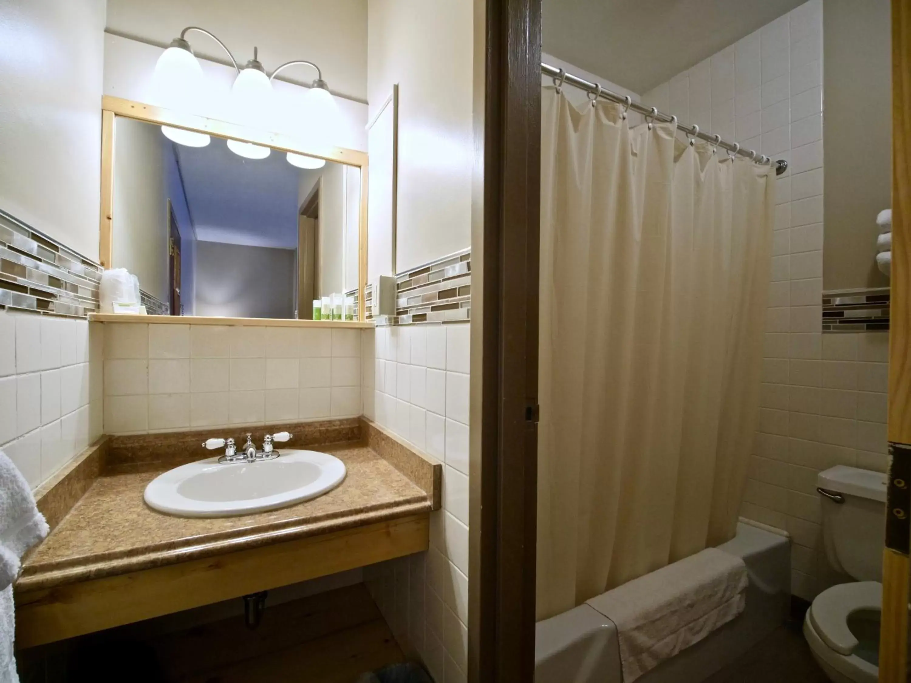 Bathroom in Caberfae Peaks Ski & Golf Resort