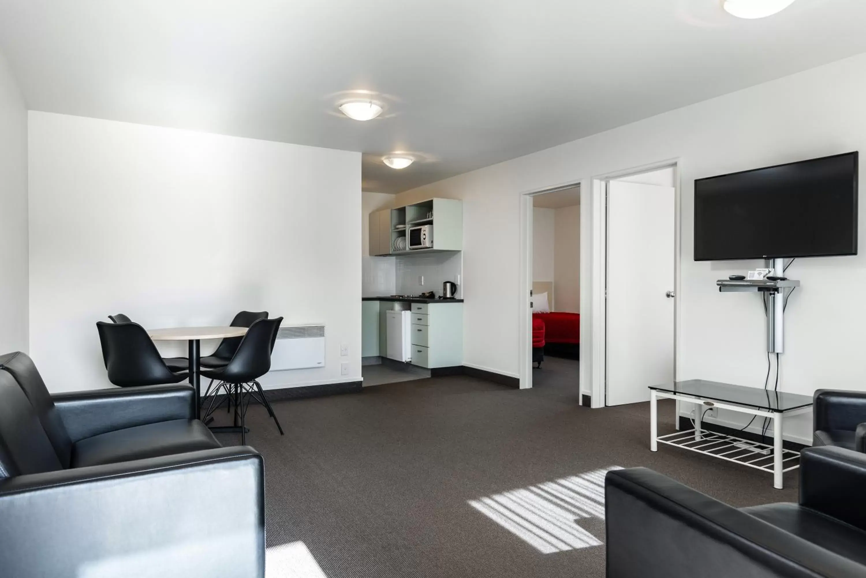 Seating Area in Jasmine Court Motel