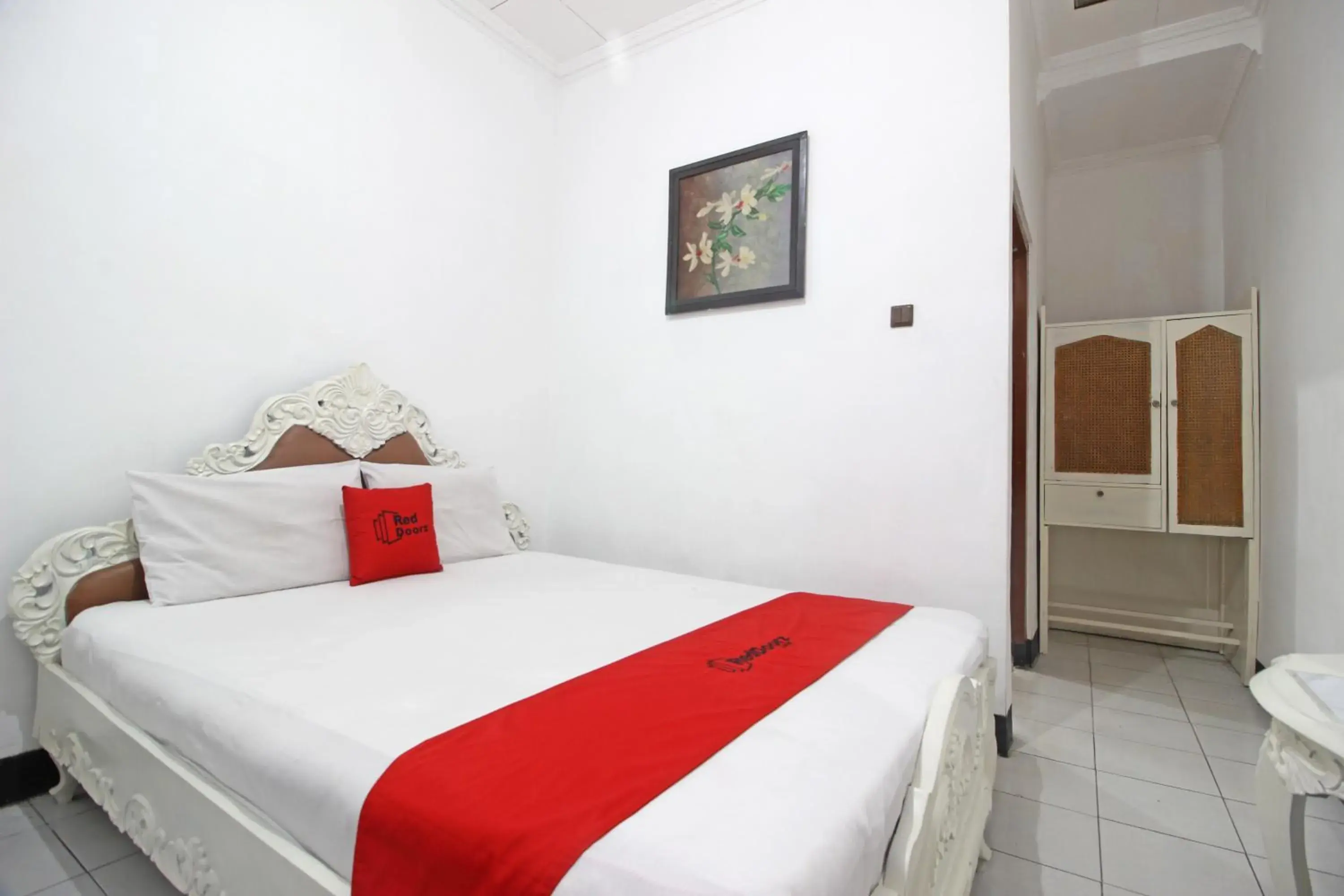 Bedroom, Bed in RedDoorz Plus @ Taman Siswa 3 Bedroom, Bed in RedDoorz Plus @ Taman Siswa 3