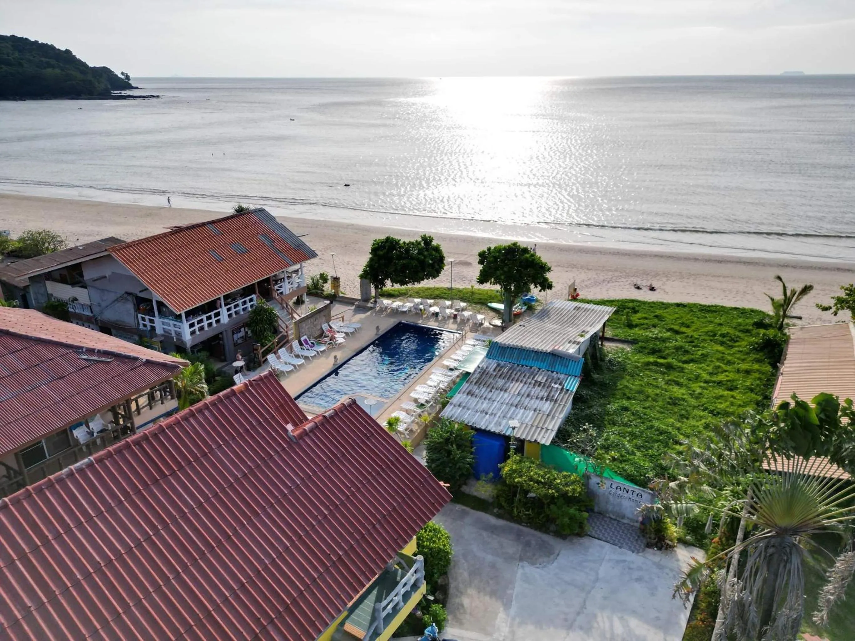 Beach in Lanta Garden Home