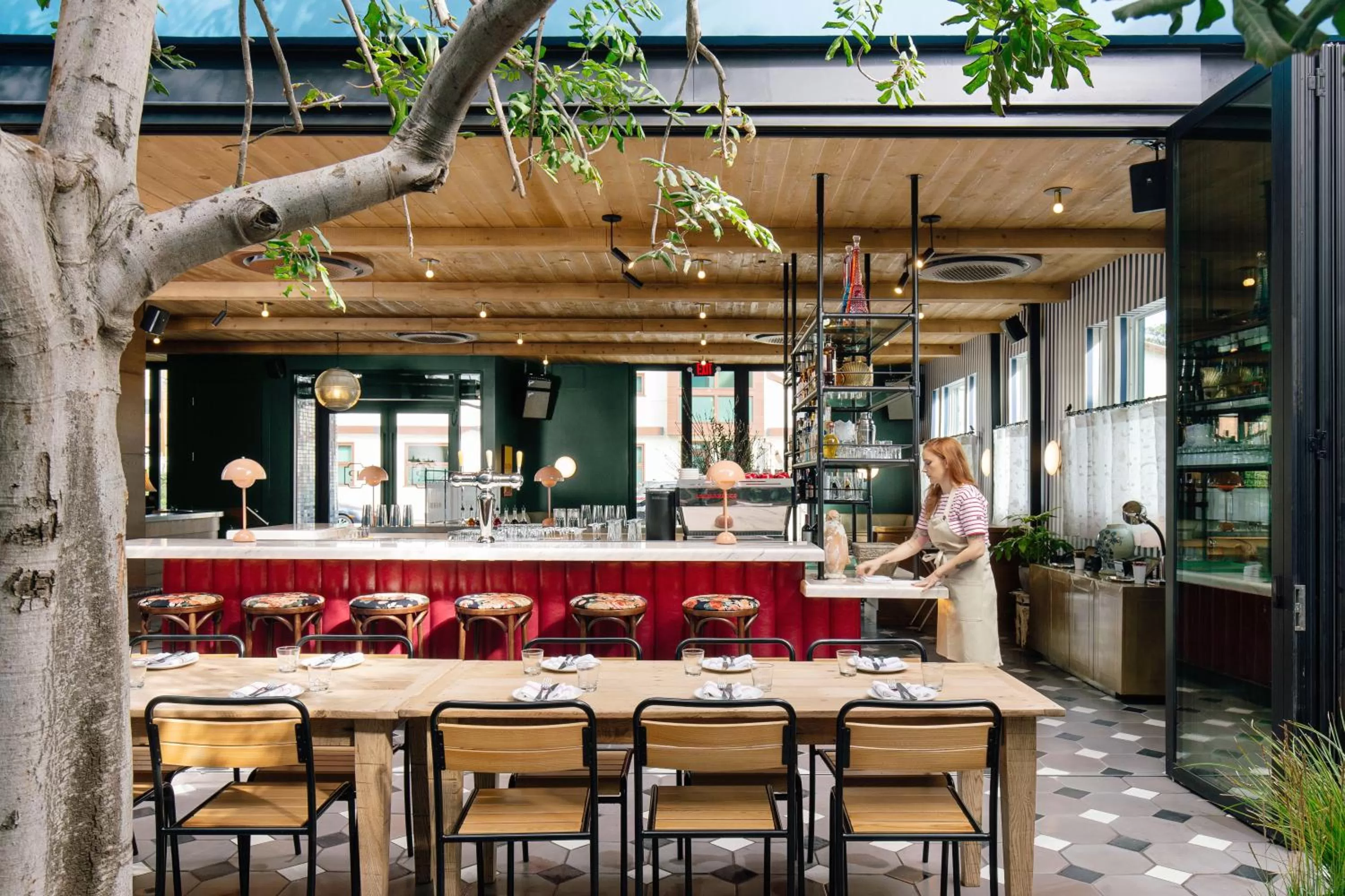 Restaurant/places to eat in Palihotel Culver City