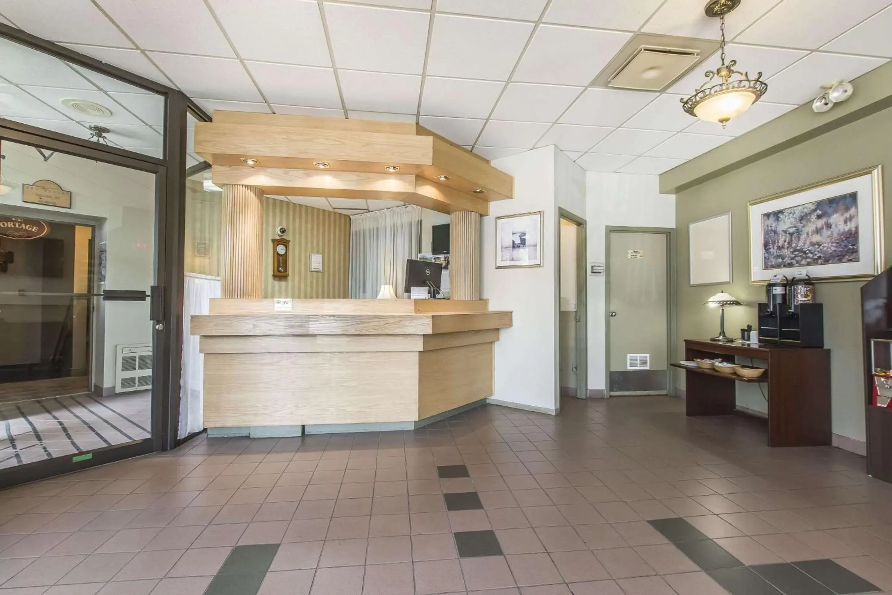 Lobby or reception, Lobby/Reception in Quality Hotel & Suites Sherbrooke