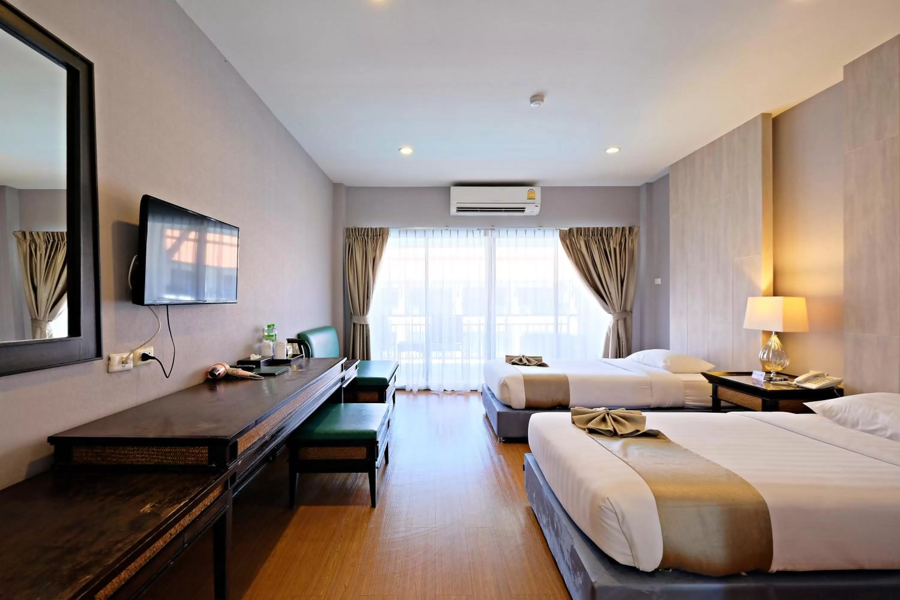 Bedroom, Bed in Green Lake Resort - SHA Extra Plus Certified
