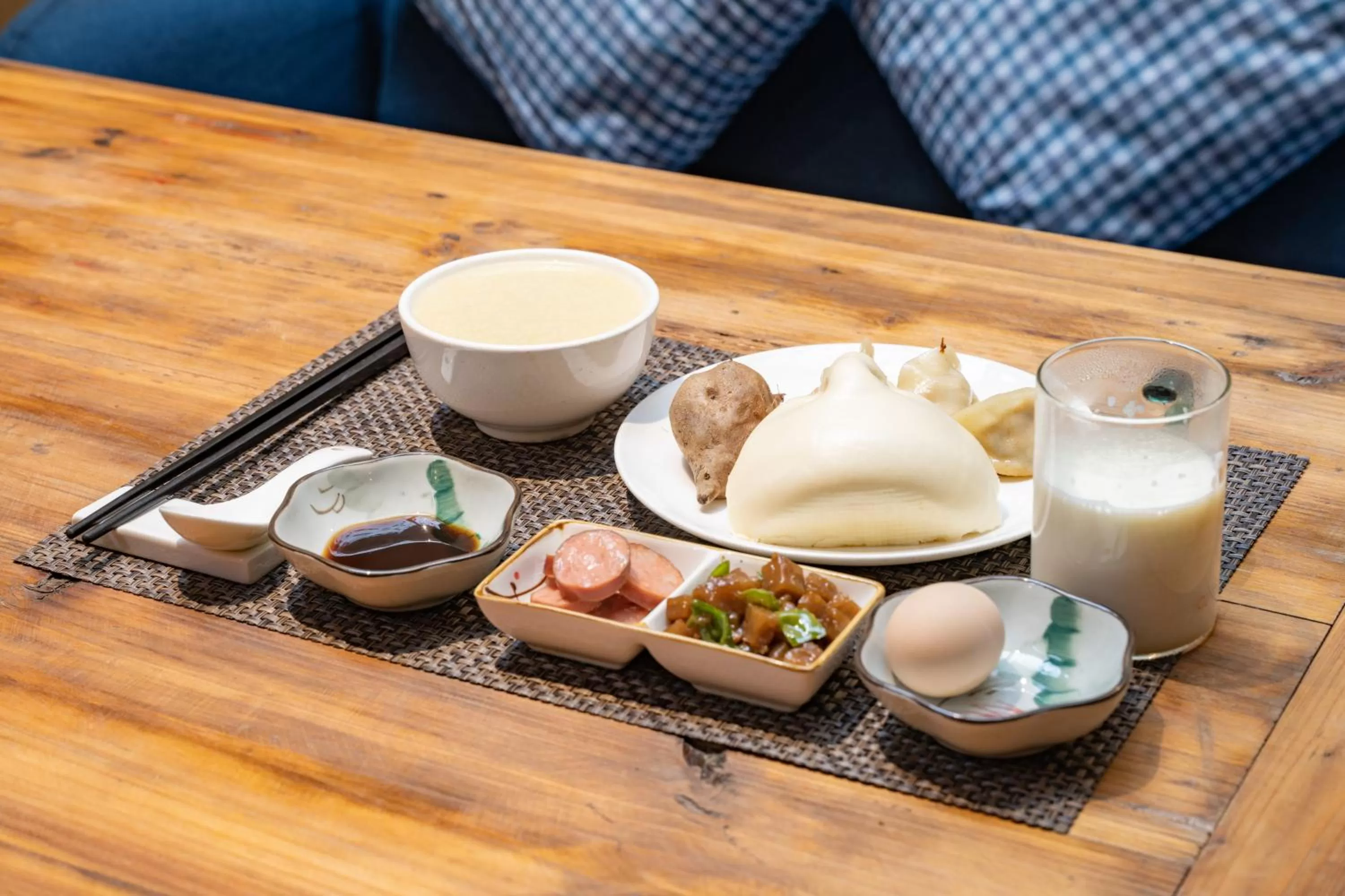 Breakfast in Mild Spring Boutique Hotel