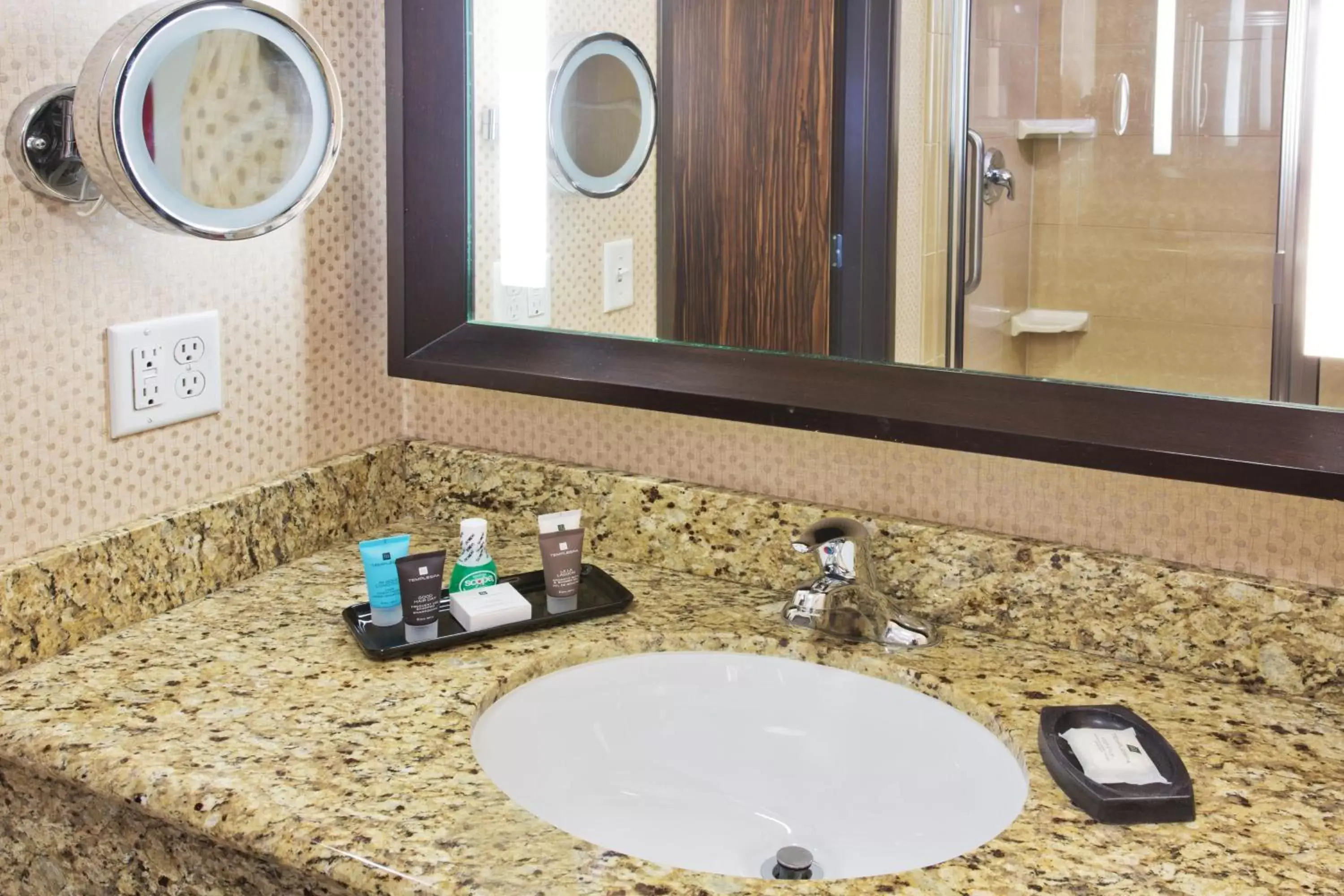 Photo of the whole room, Bathroom in Crowne Plaza Anchorage-Midtown, an IHG Hotel