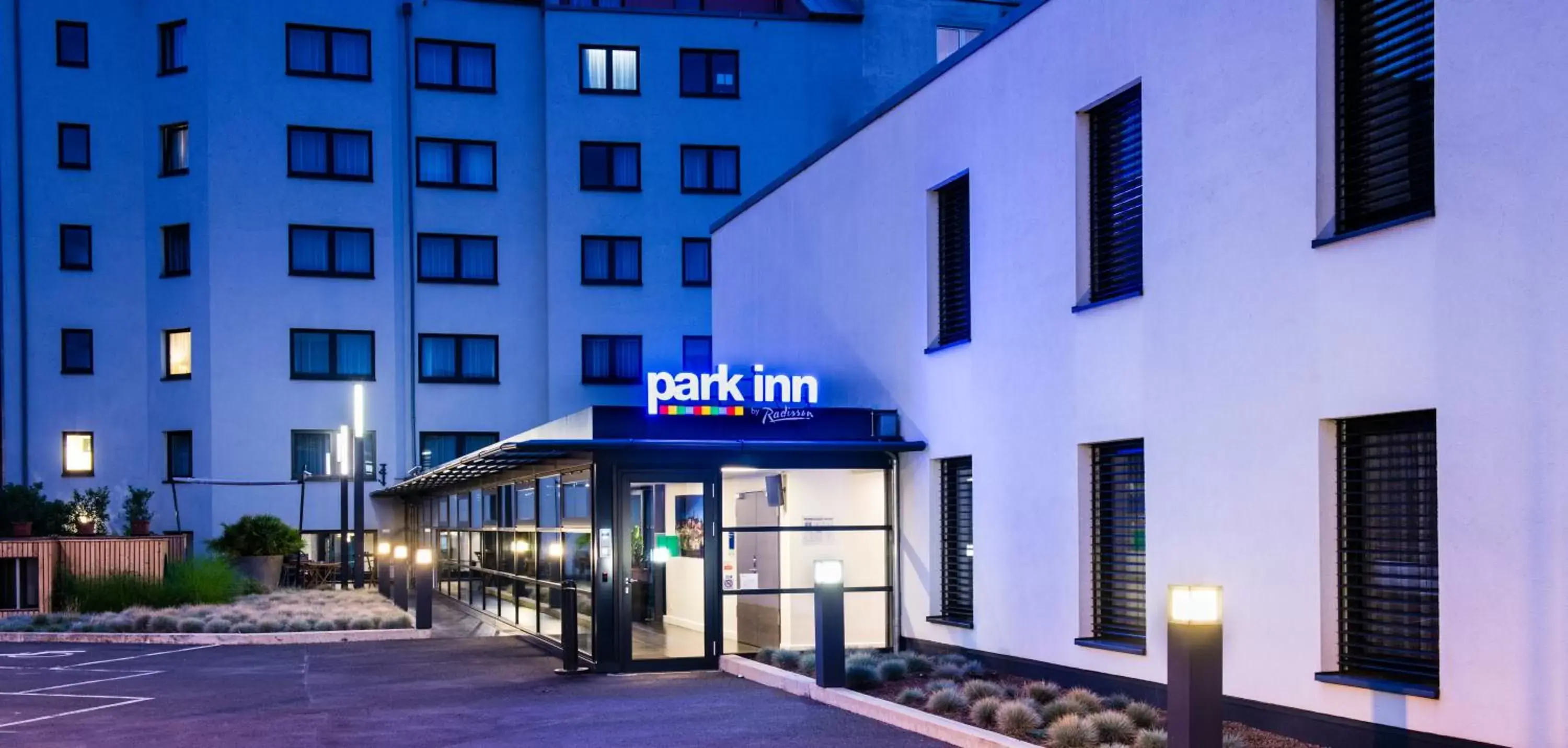 Property building in Park Inn by Radisson Luxembourg City Property building in Park Inn by Radisson Luxembourg City