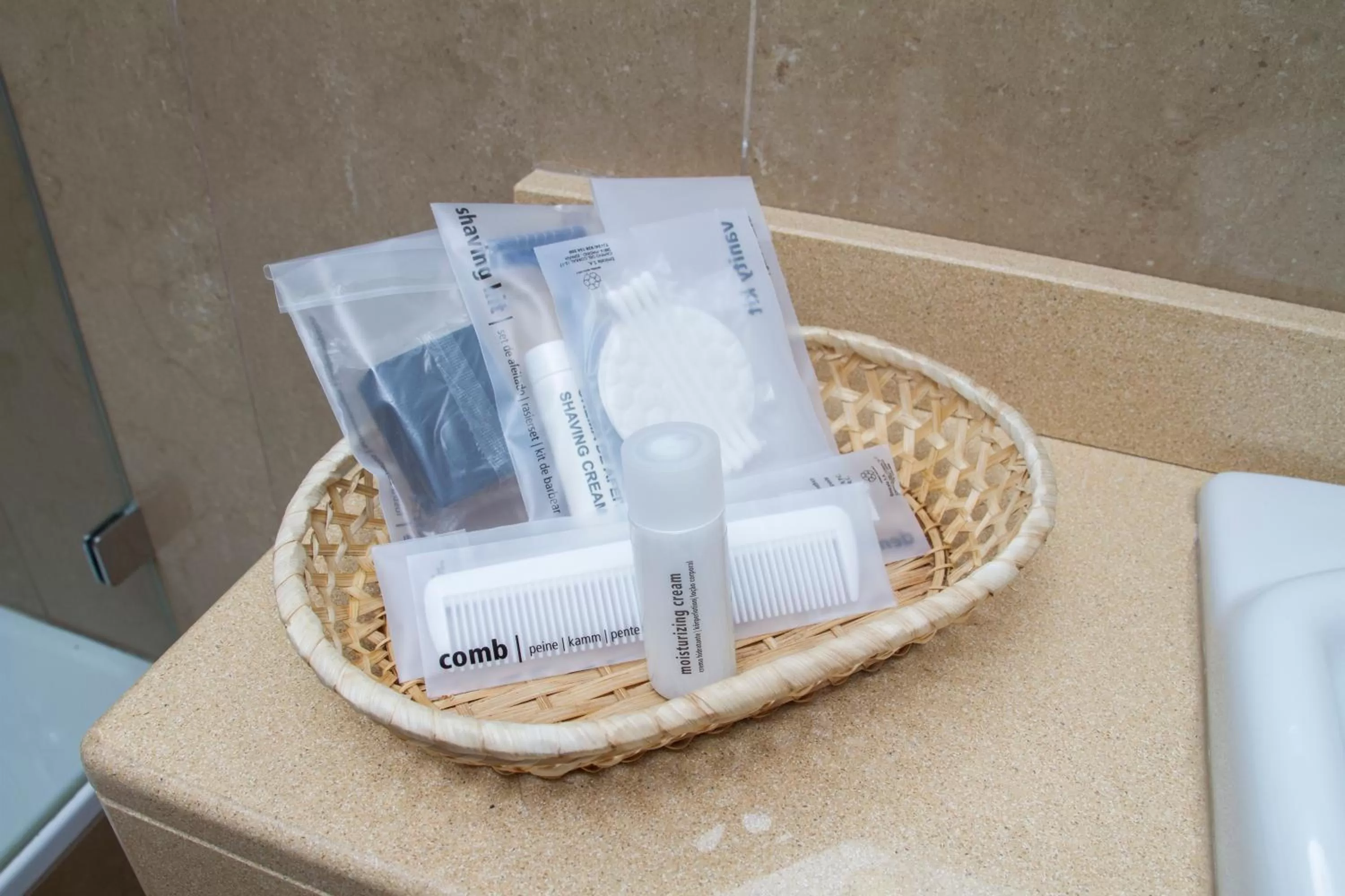 Bathroom in Checkin Diamar