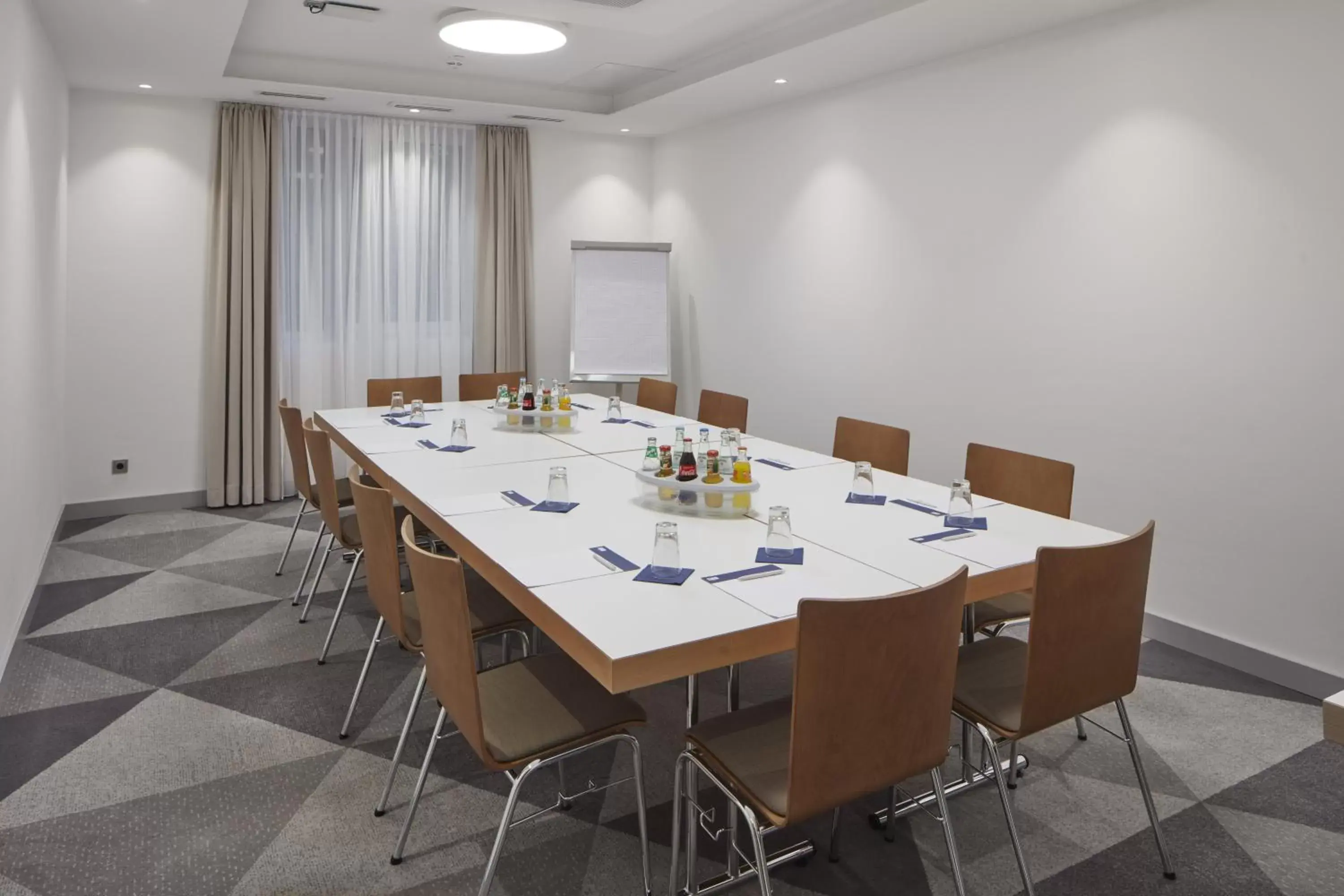 Meeting/conference room in Holiday Inn Express - Merzig, an IHG Hotel