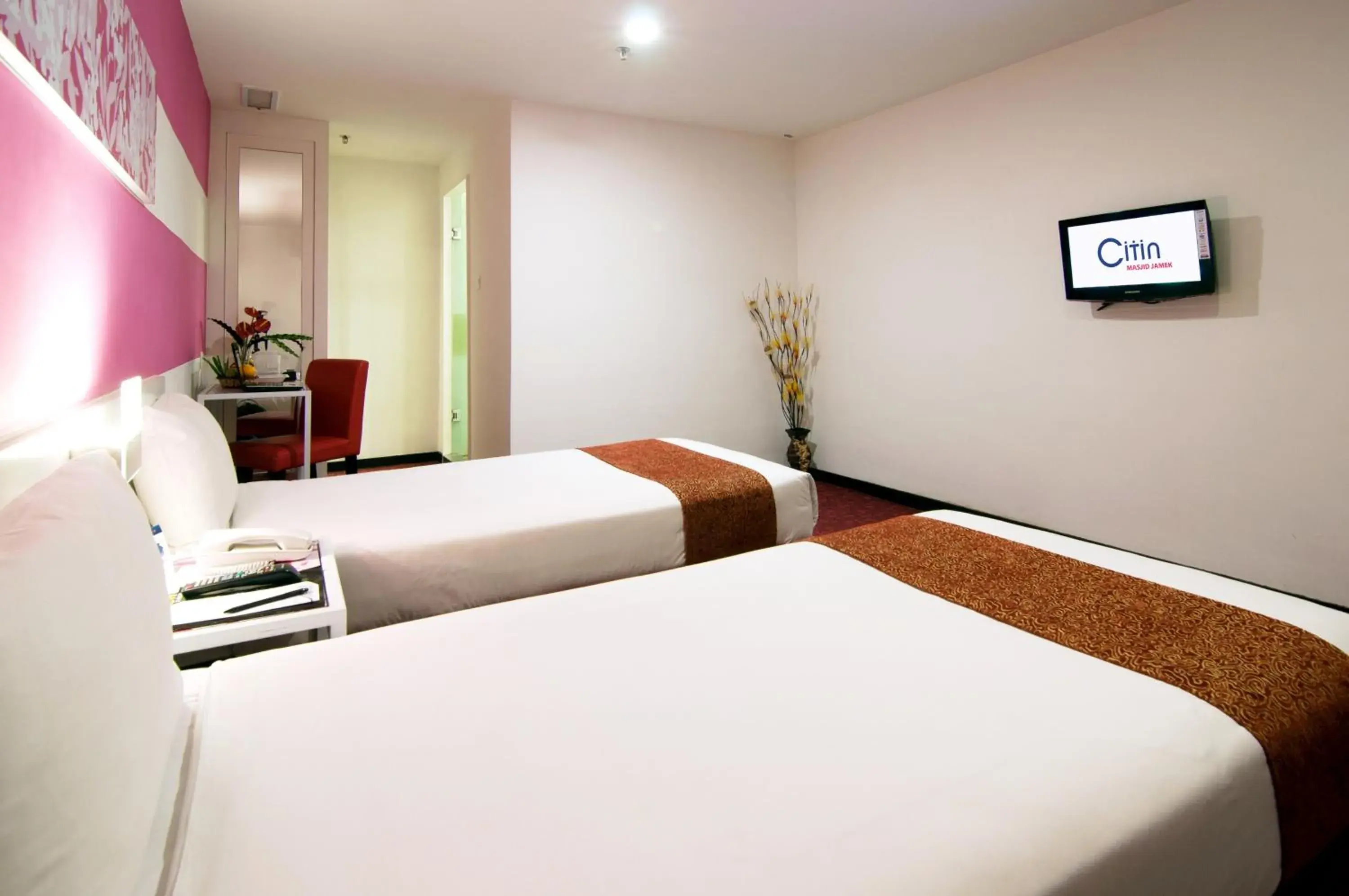 TV and multimedia, Bed in Citin Hotel Masjid Jamek by Compass Hospitality