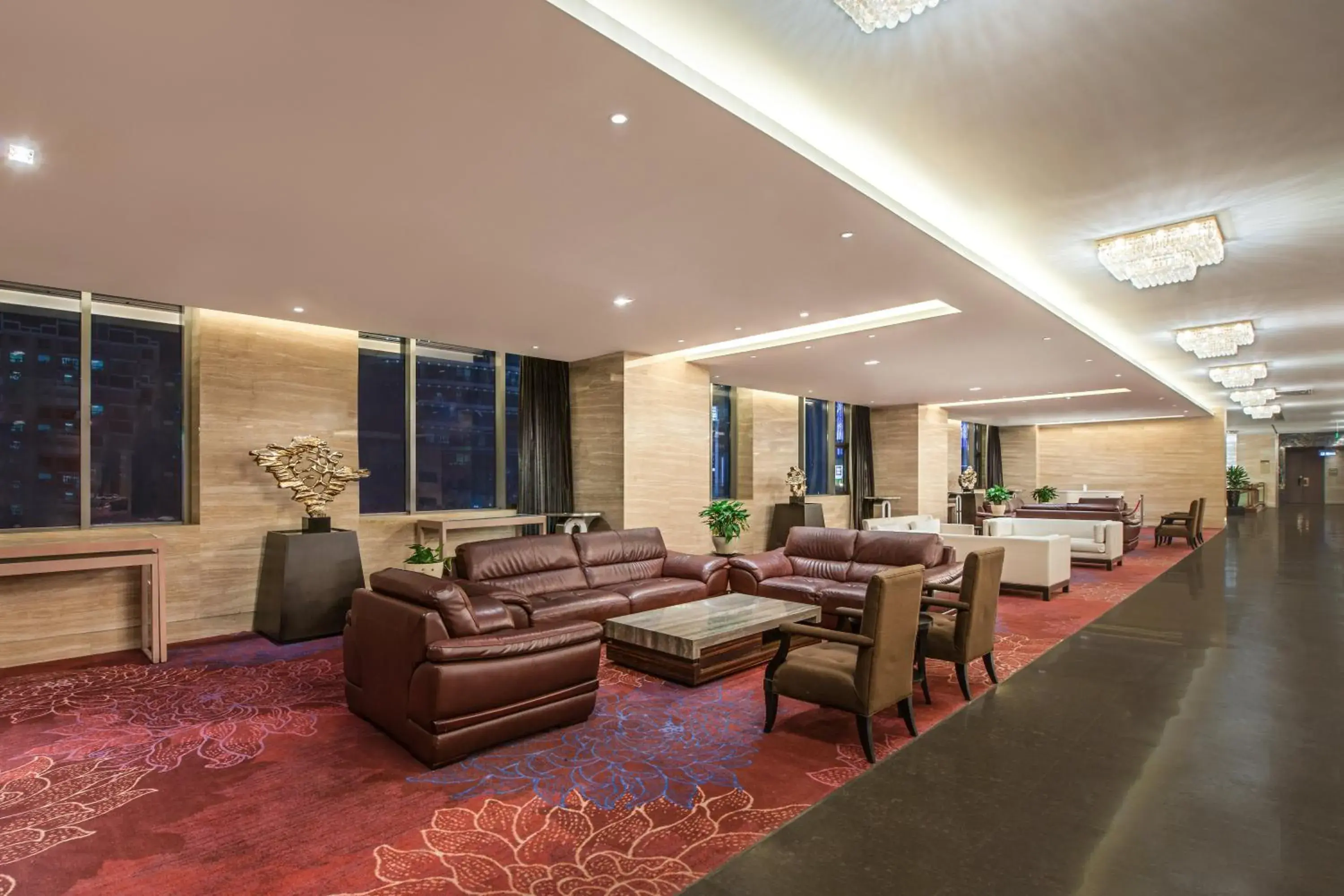 Meeting/conference room, Lounge/Bar in Crowne Plaza Shanghai Noah Square, an IHG Hotel