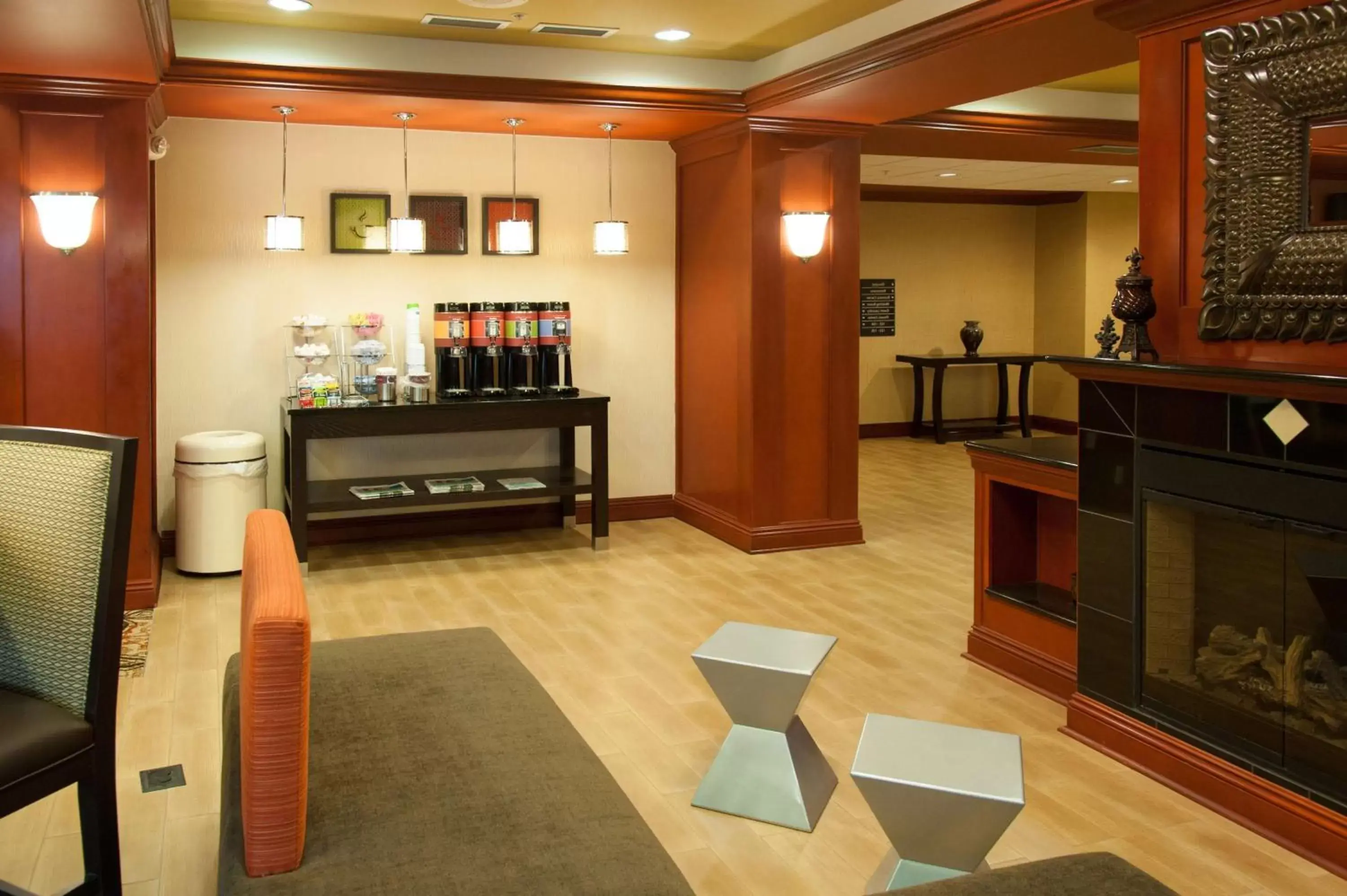 Restaurant/places to eat in Hampton Inn Enterprise Restaurant/places to eat in Hampton Inn Enterprise
