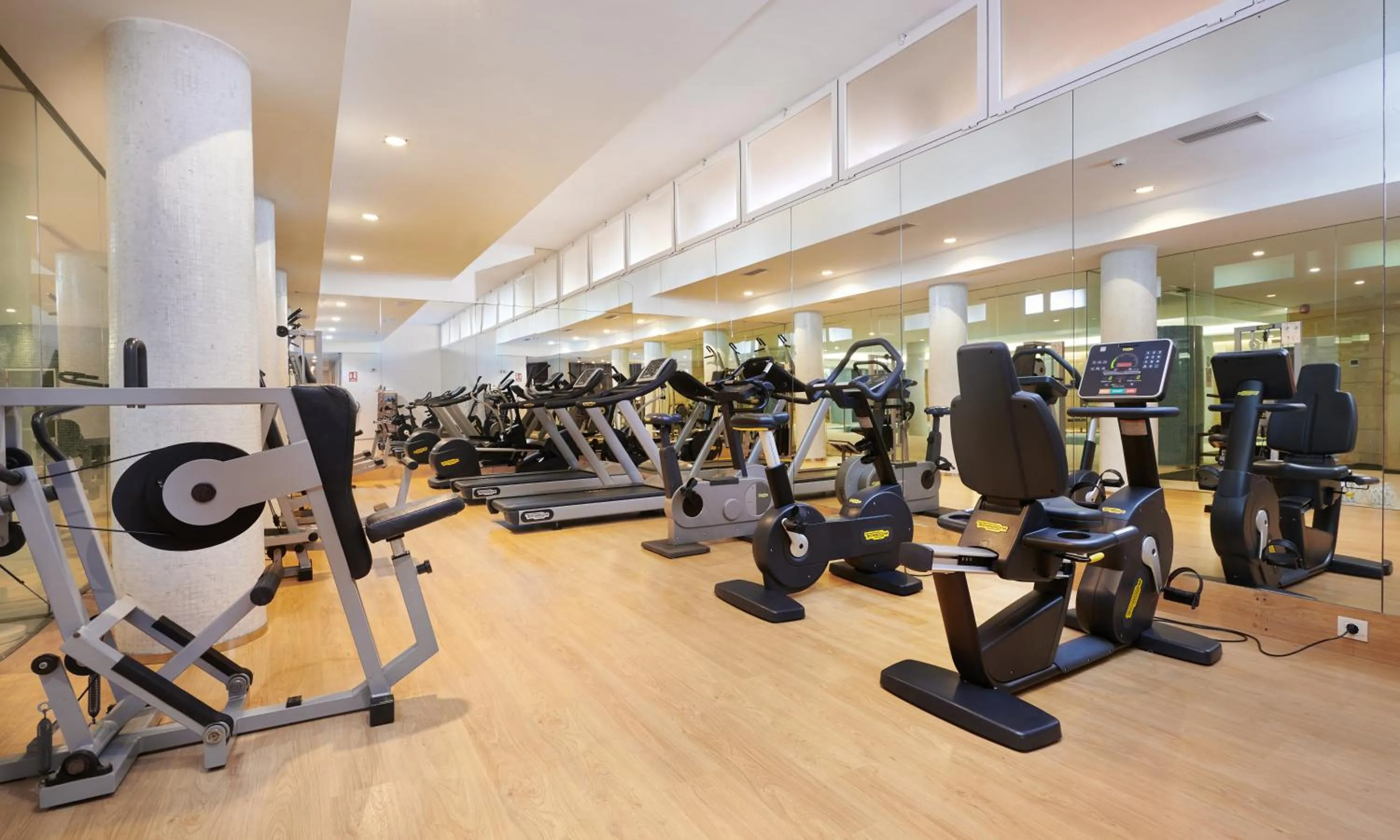 Fitness centre/facilities in Grupotel Santa Eulària & Spa - Adults Only