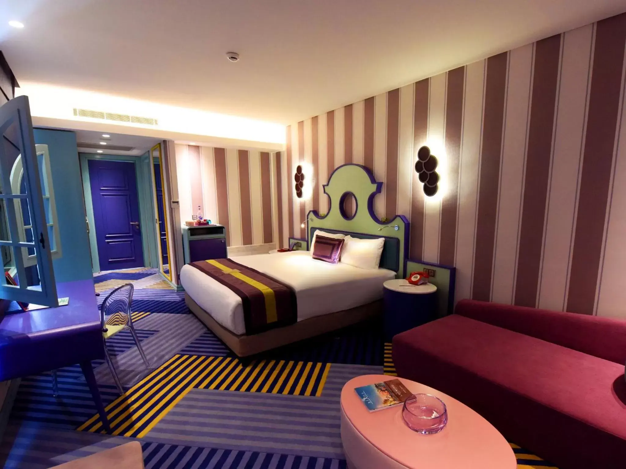 Bed in The Land Of Legends Kingdom Hotel - All-in Concept